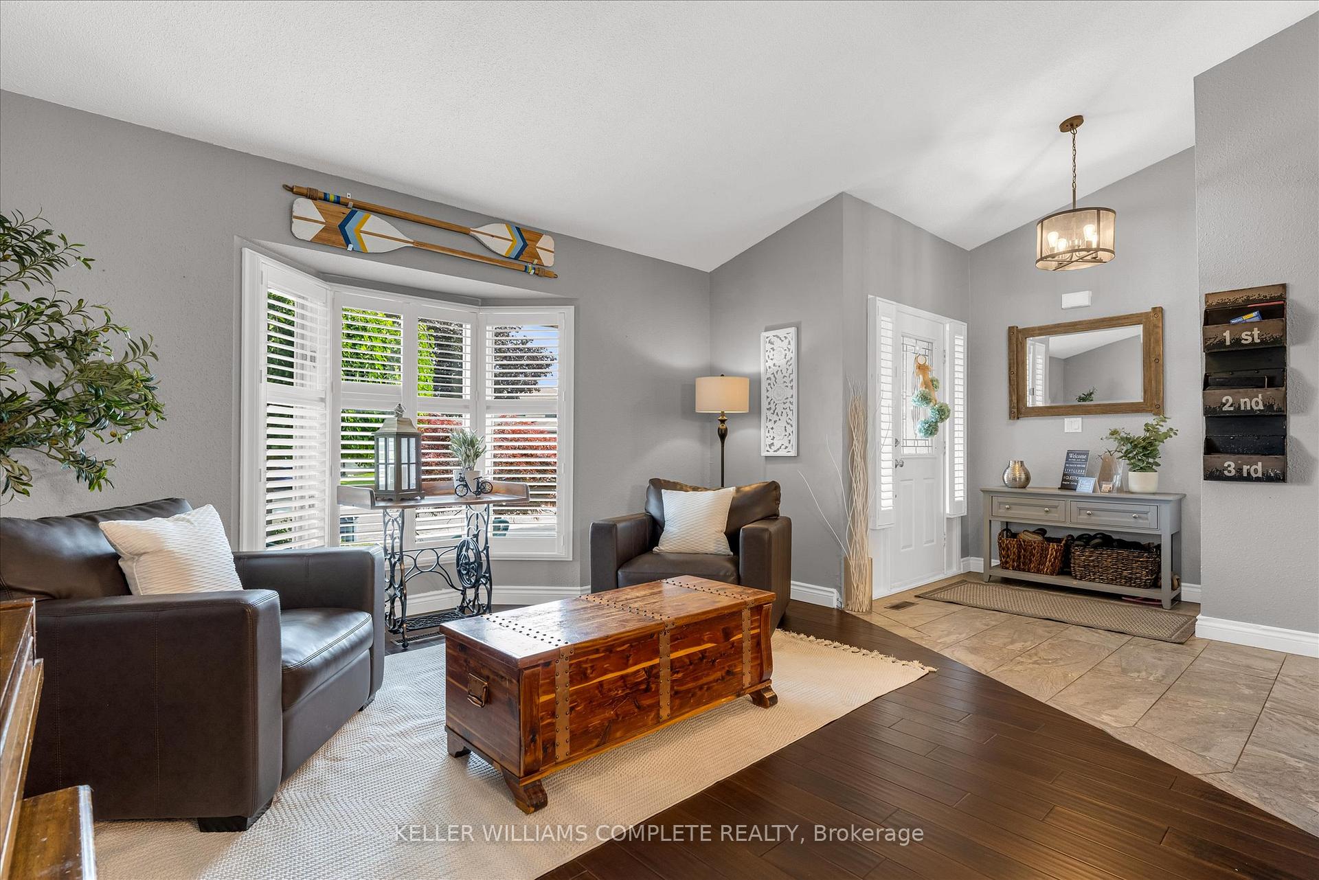 Photo 6 of 456 Acadia Drive, Hamilton, Butler — HOMEH