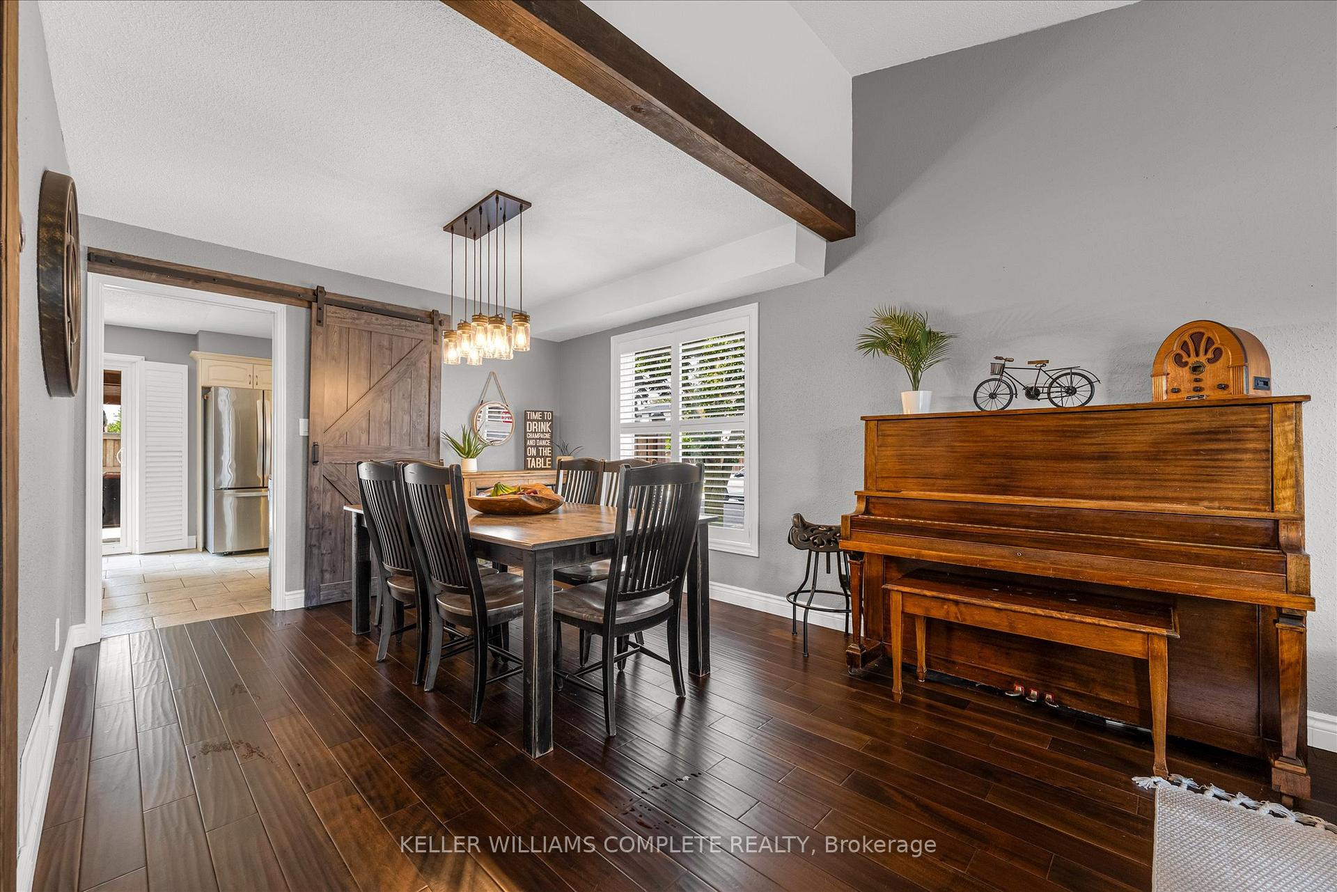 Photo 7 of 456 Acadia Drive, Hamilton, Butler — HOMEH