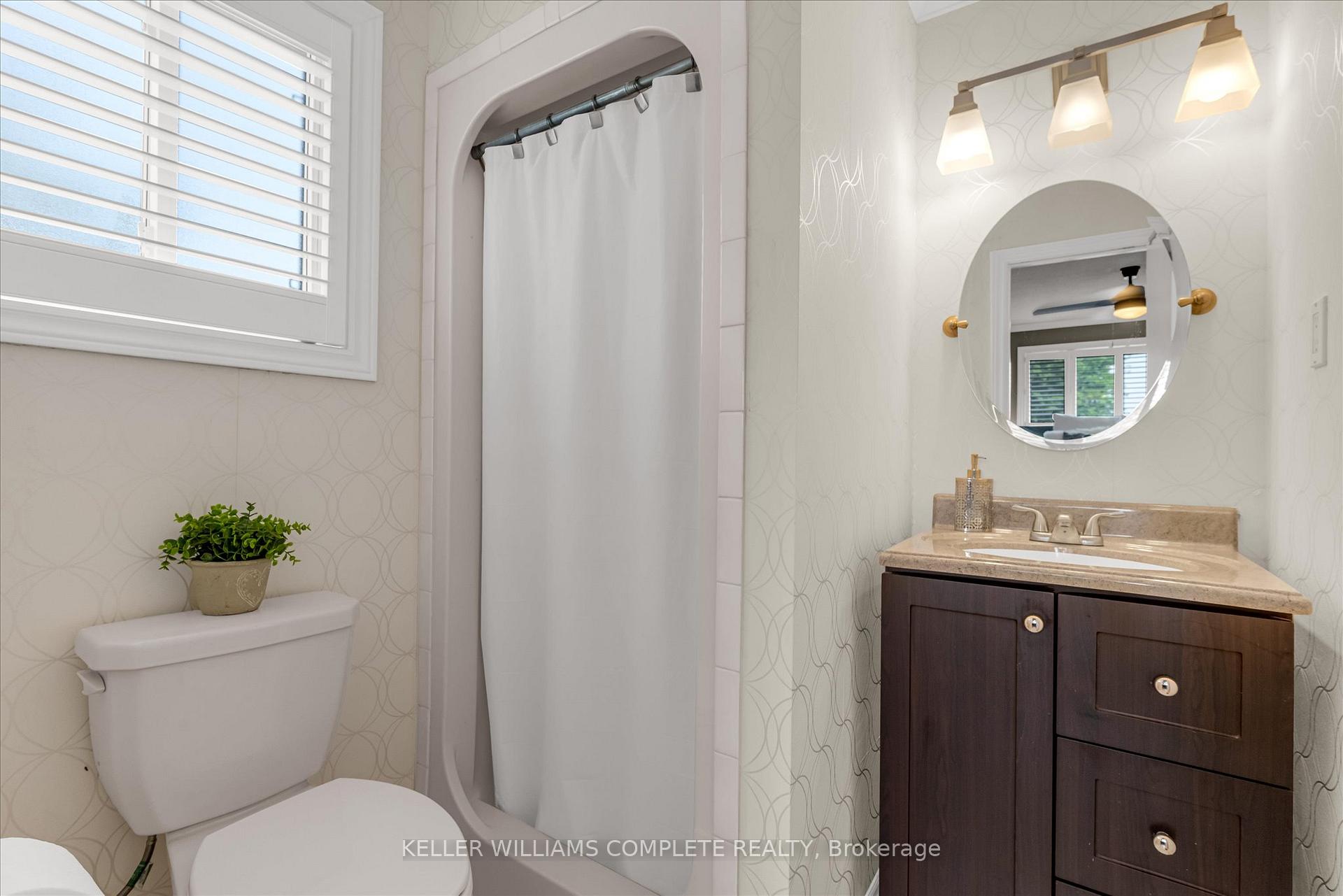 Photo 19 of 456 Acadia Drive, Hamilton, Butler — HOMEH