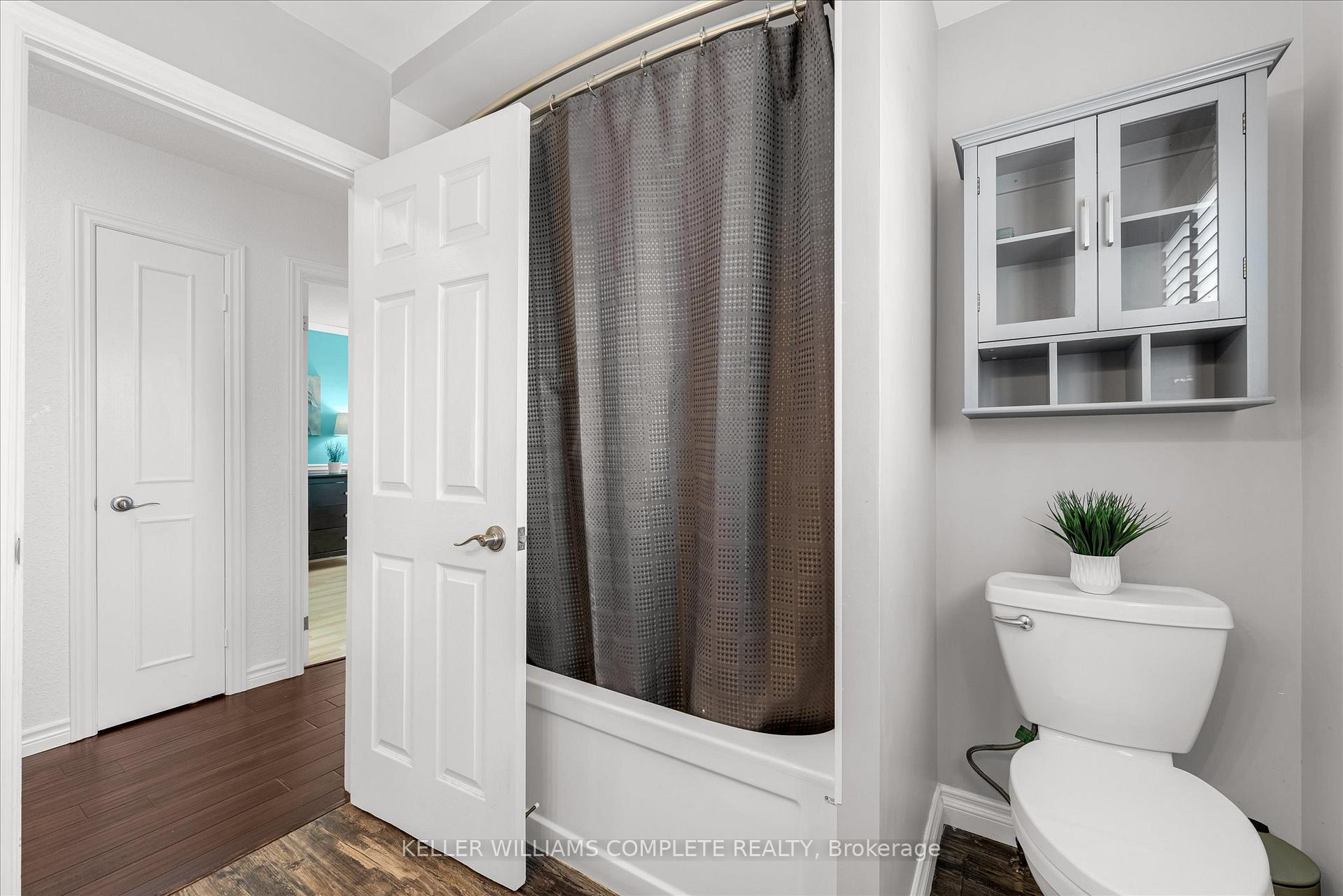 Photo 25 of 456 Acadia Drive, Hamilton, Butler — HOMEH