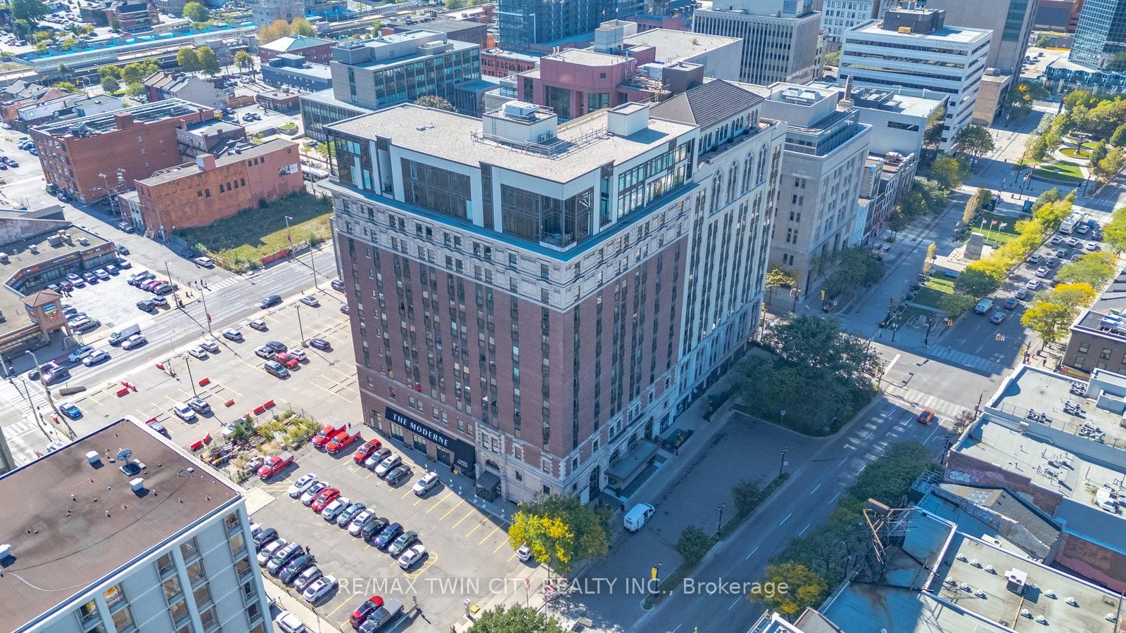 Photo 2 of Unit 520, 118 King St E, Hamilton, Beasley — HOMEH
