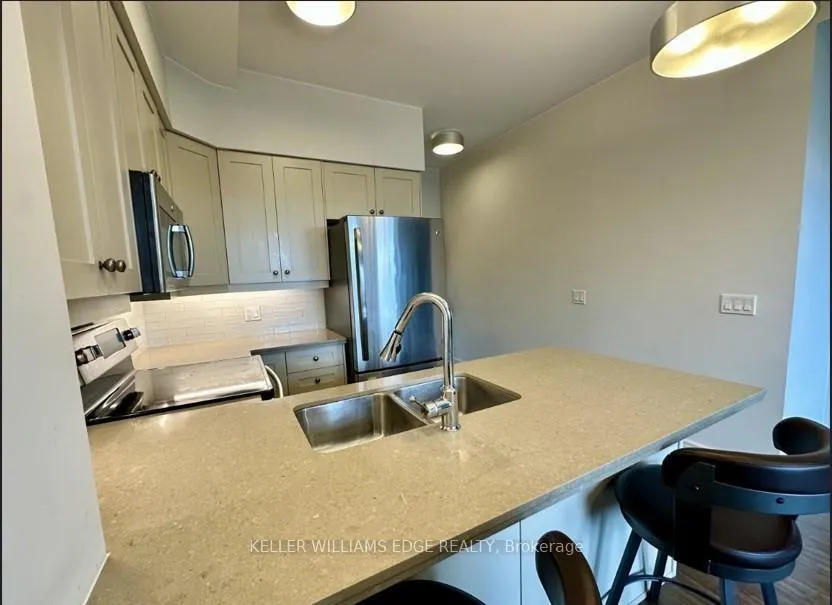 Photo 13 of Unit 405, 112 King St E, Hamilton, Beasley — HOMEH