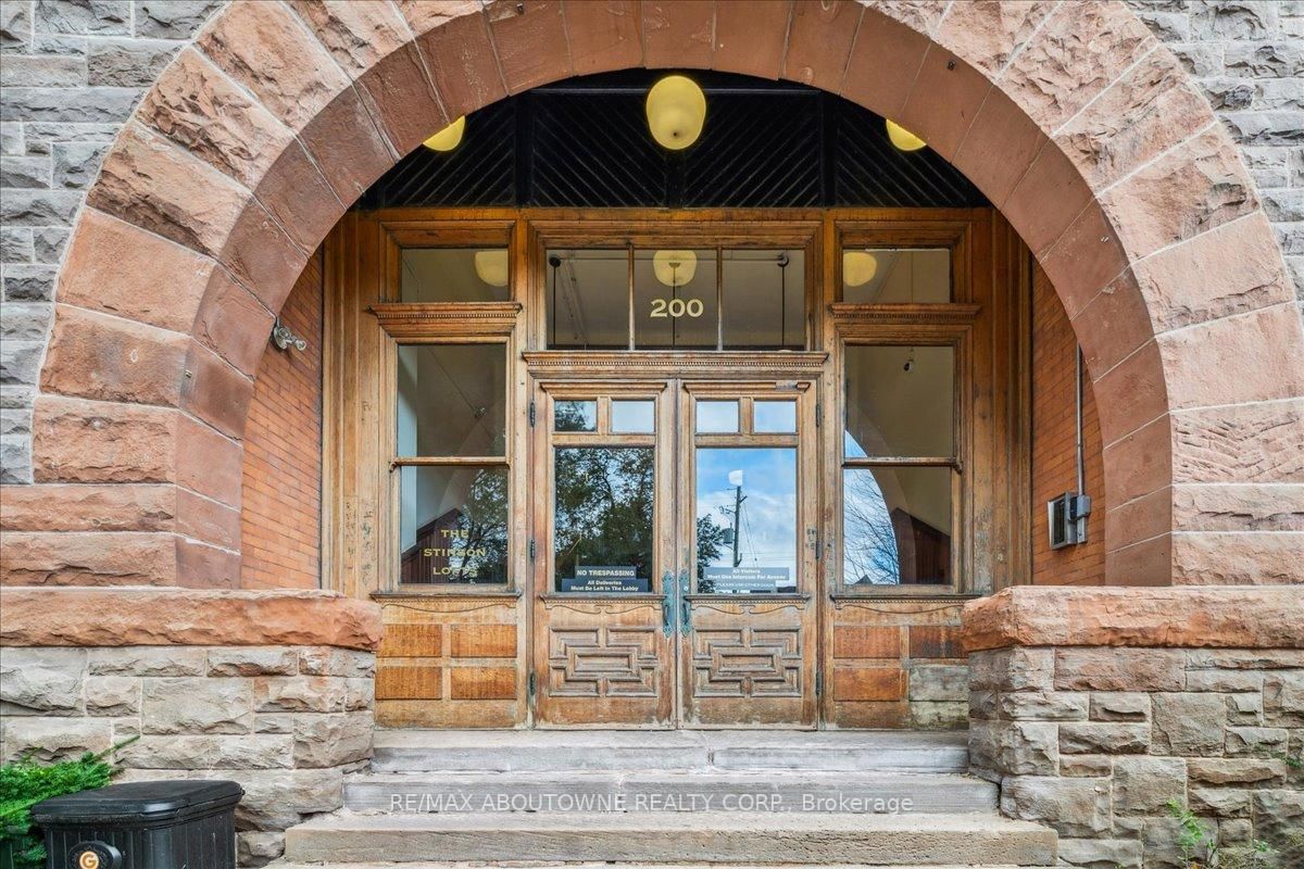 Photo 2 of Unit 110, 200 Stinson St, Hamilton, Stinson — HOMEH