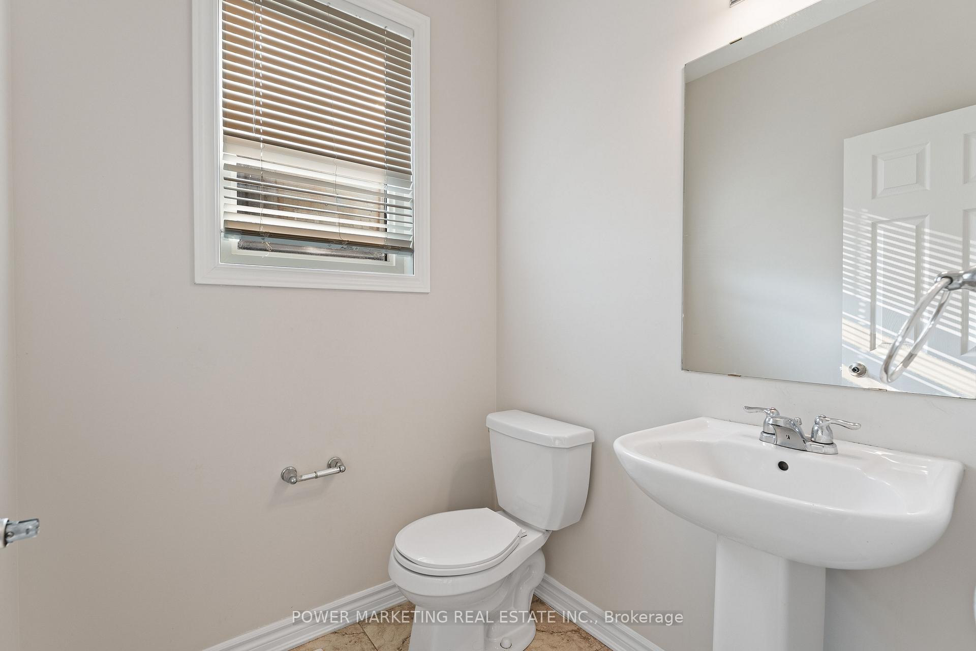 Photo 10 of 701 Megrez Way, Ottawa, Barrhaven - Half Moon Bay — HOMEH