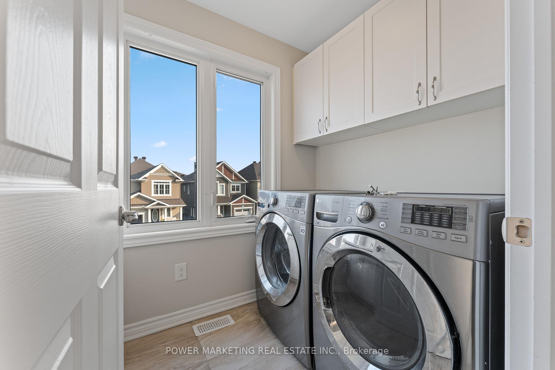 Photo 23 of 701 Megrez Way, Ottawa, Barrhaven - Half Moon Bay — HOMEH