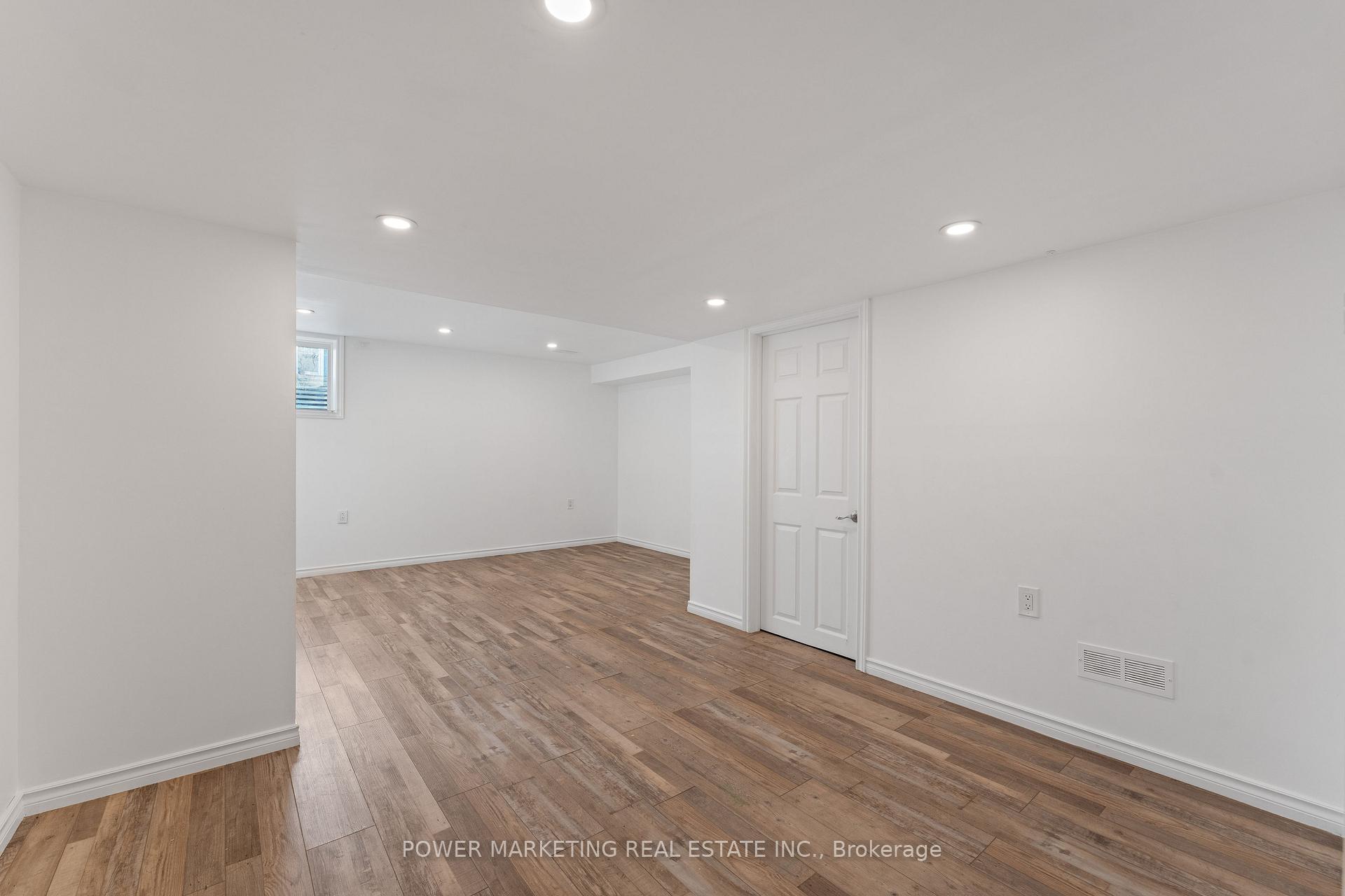 Photo 21 of 701 Megrez Way, Ottawa, Barrhaven - Half Moon Bay — HOMEH