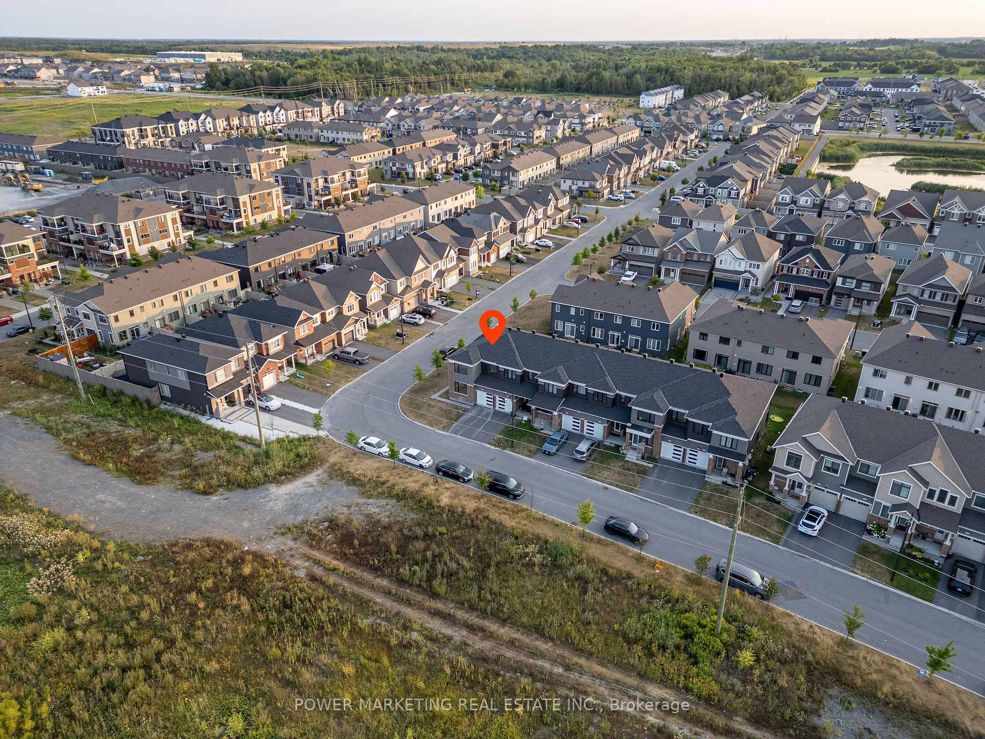 Photo 31 of 701 Megrez Way, Ottawa, Barrhaven - Half Moon Bay — HOMEH