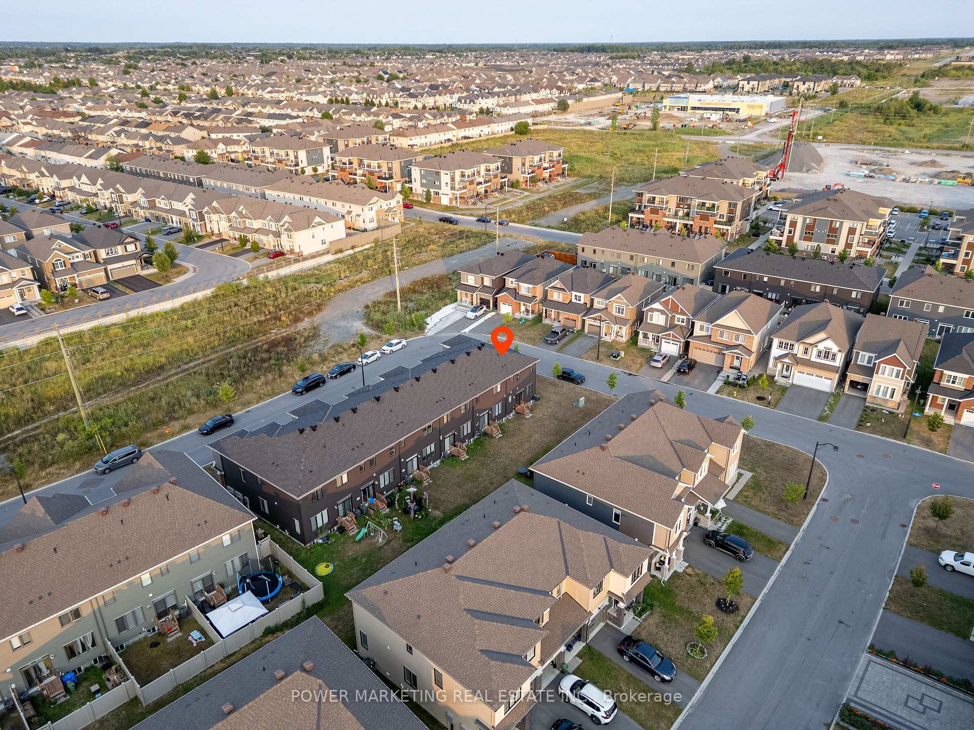 Photo 29 of 701 Megrez Way, Ottawa, Barrhaven - Half Moon Bay — HOMEH