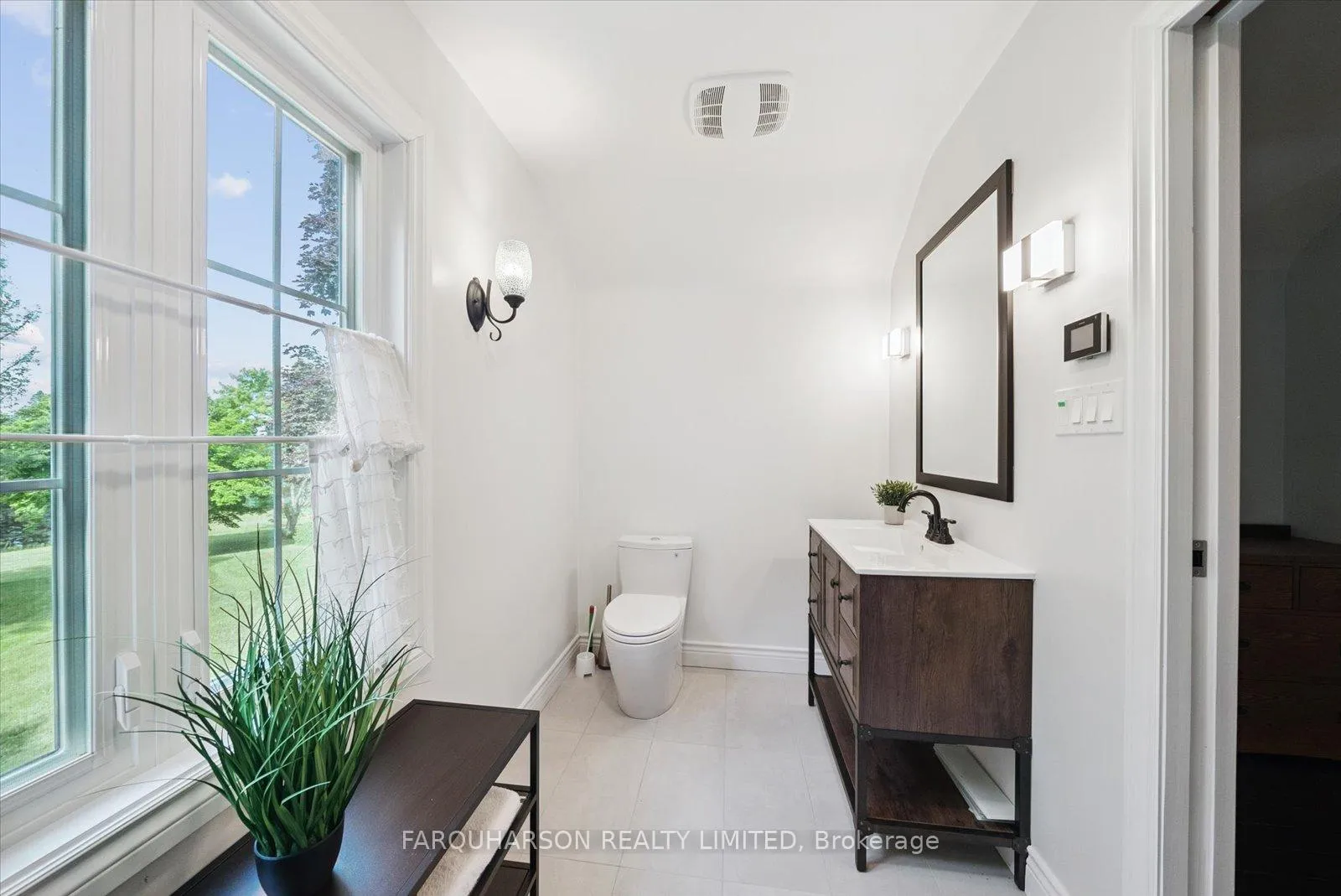 Photo 19 of 360 Ashworth Road, Uxbridge, Rural Uxbridge — HOMEH