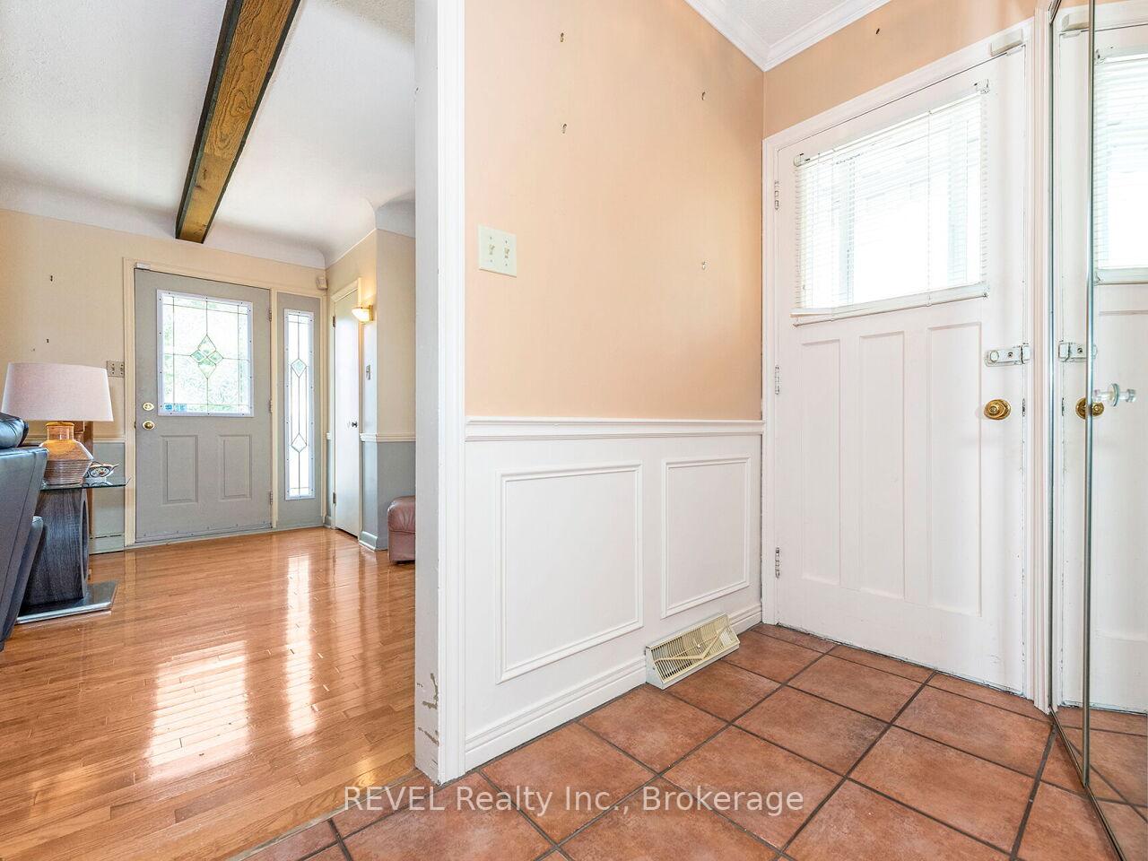 Photo 6 of 341 Robina Road, Hamilton, Ancaster — HOMEH