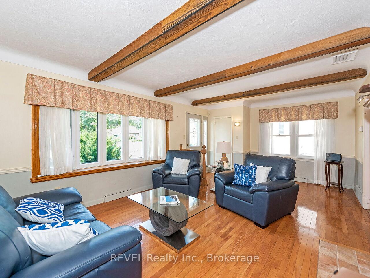 Photo 11 of 341 Robina Road, Hamilton, Ancaster — HOMEH