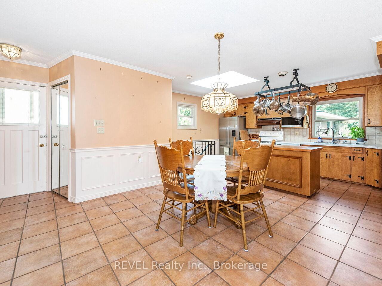 Photo 14 of 341 Robina Road, Hamilton, Ancaster — HOMEH