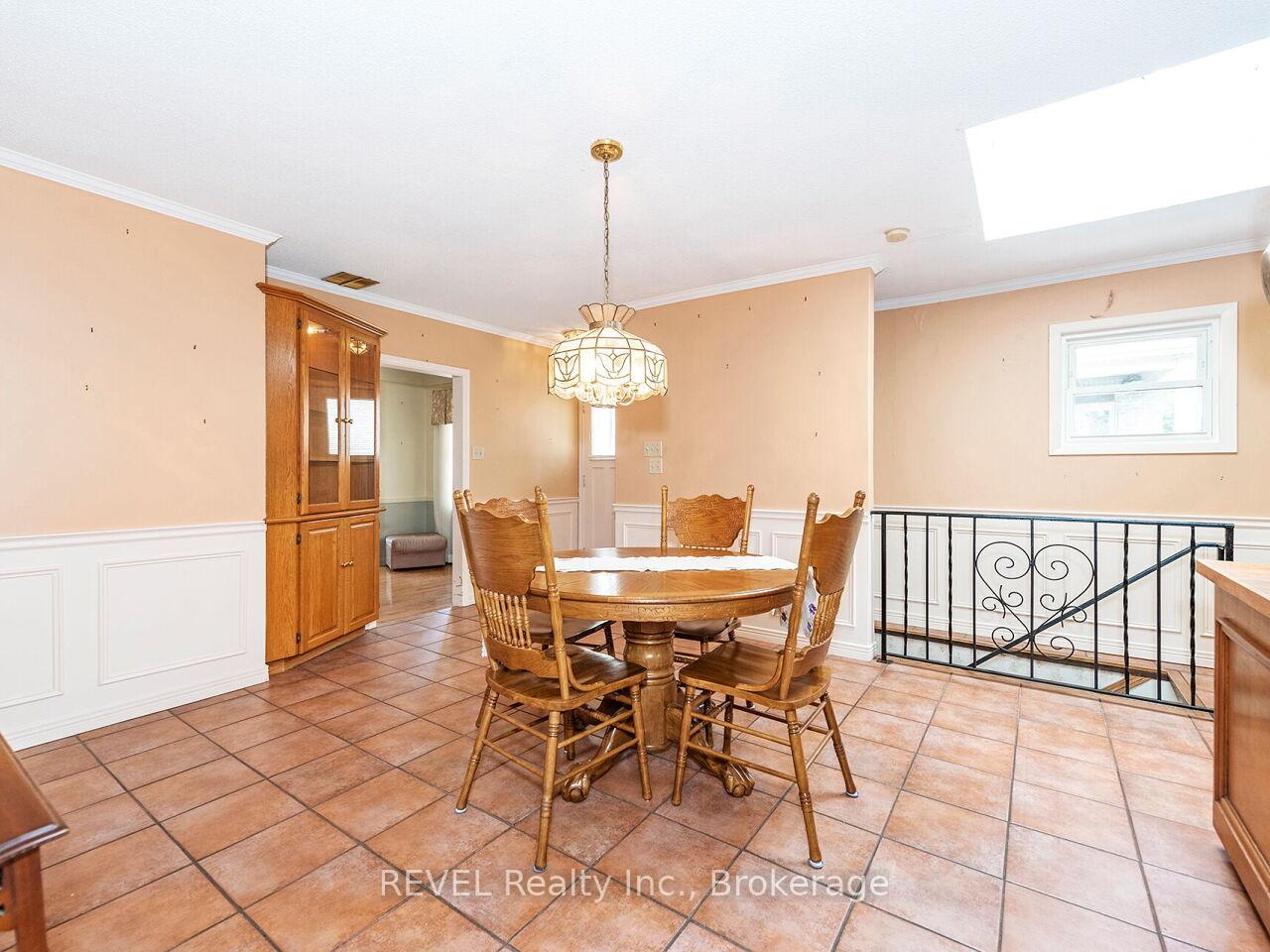 Photo 15 of 341 Robina Road, Hamilton, Ancaster — HOMEH