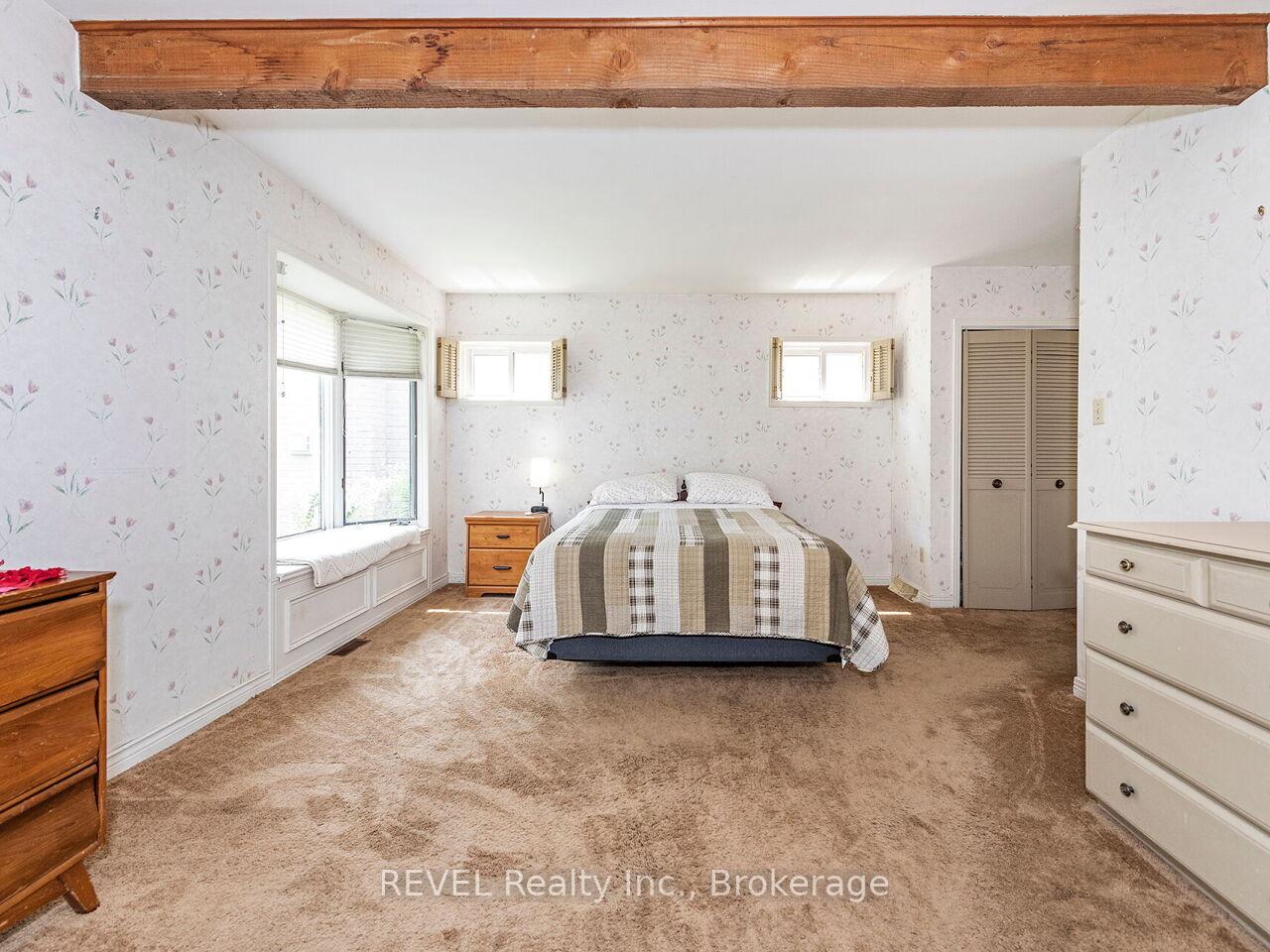 Photo 23 of 341 Robina Road, Hamilton, Ancaster — HOMEH
