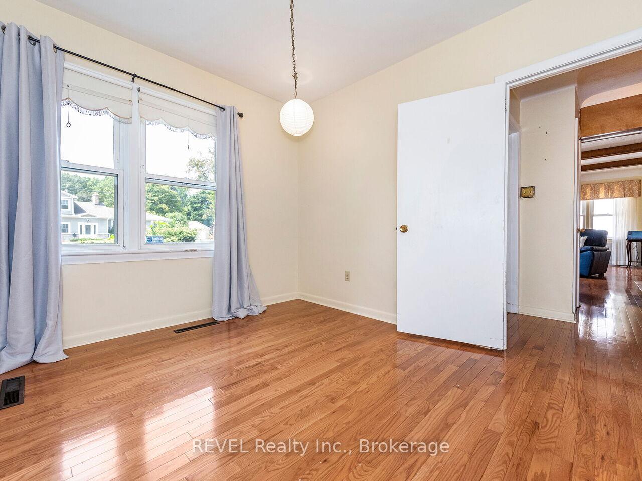 Photo 27 of 341 Robina Road, Hamilton, Ancaster — HOMEH