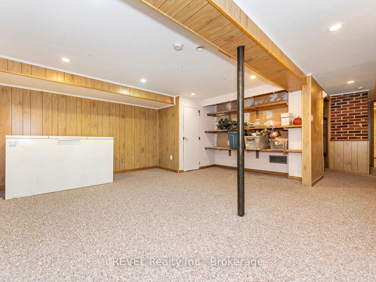Photo 35 of 341 Robina Road, Hamilton, Ancaster — HOMEH