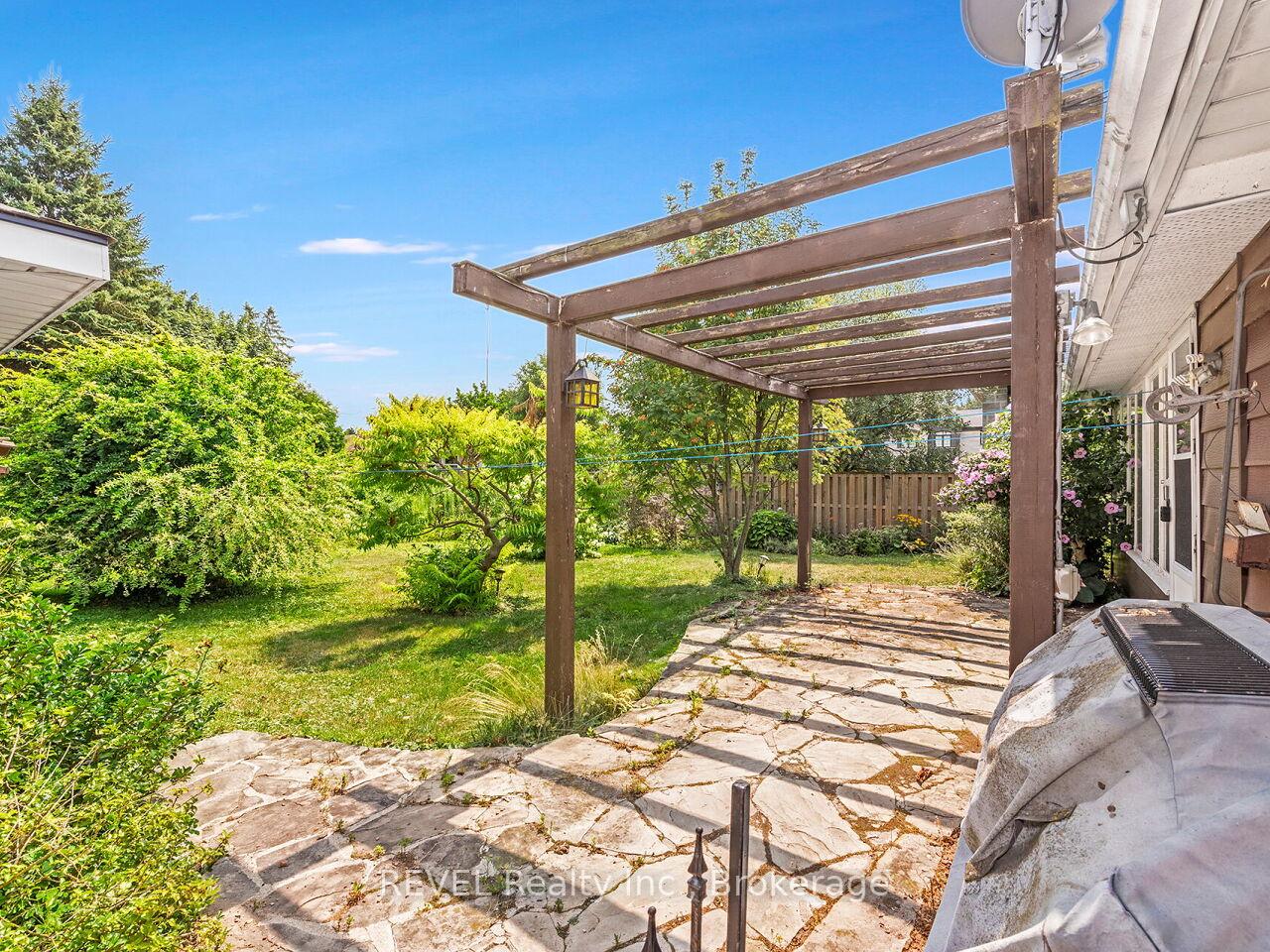 Photo 40 of 341 Robina Road, Hamilton, Ancaster — HOMEH