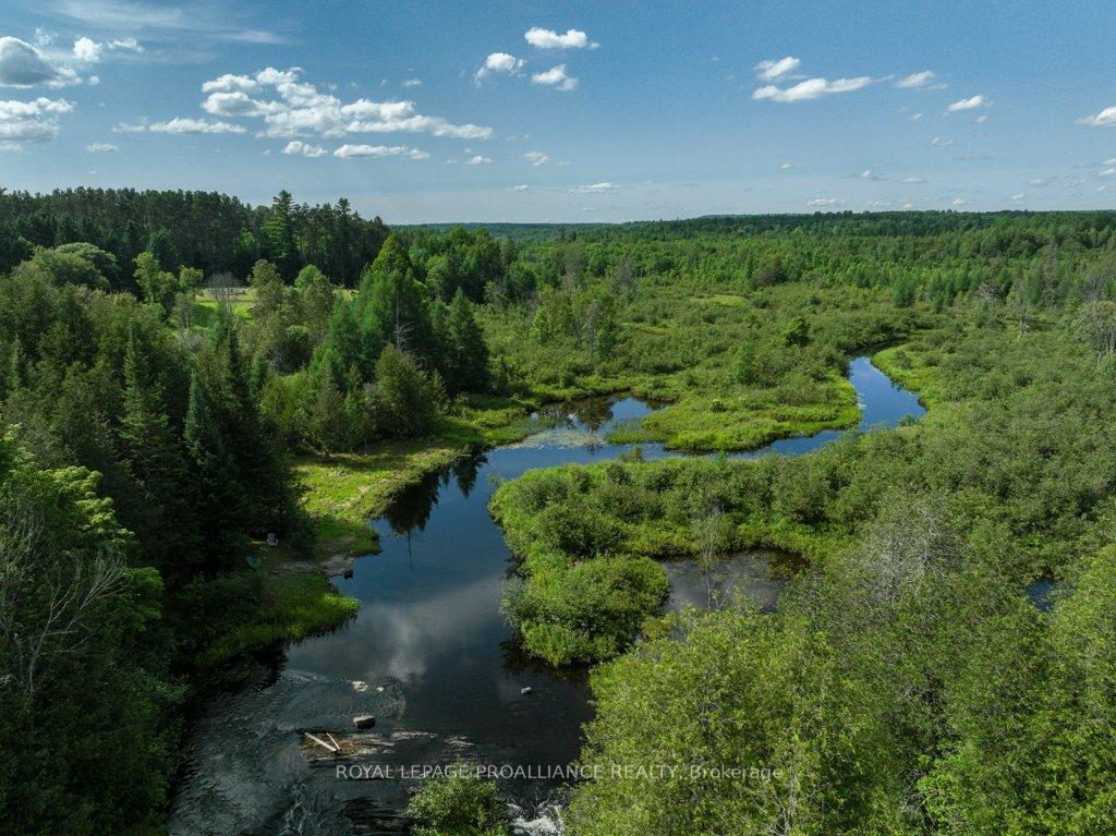 Photo 6 of 7517 Road 509, Frontenac, Frontenac North — HOMEH
