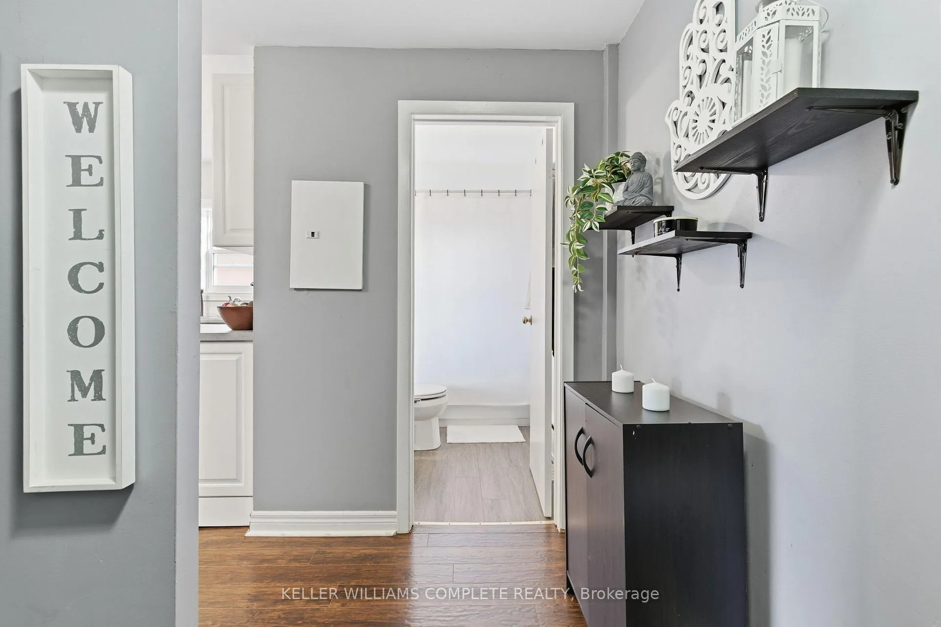Photo 4 of Unit 310, 836 Concession St, Hamilton, Raleigh — HOMEH