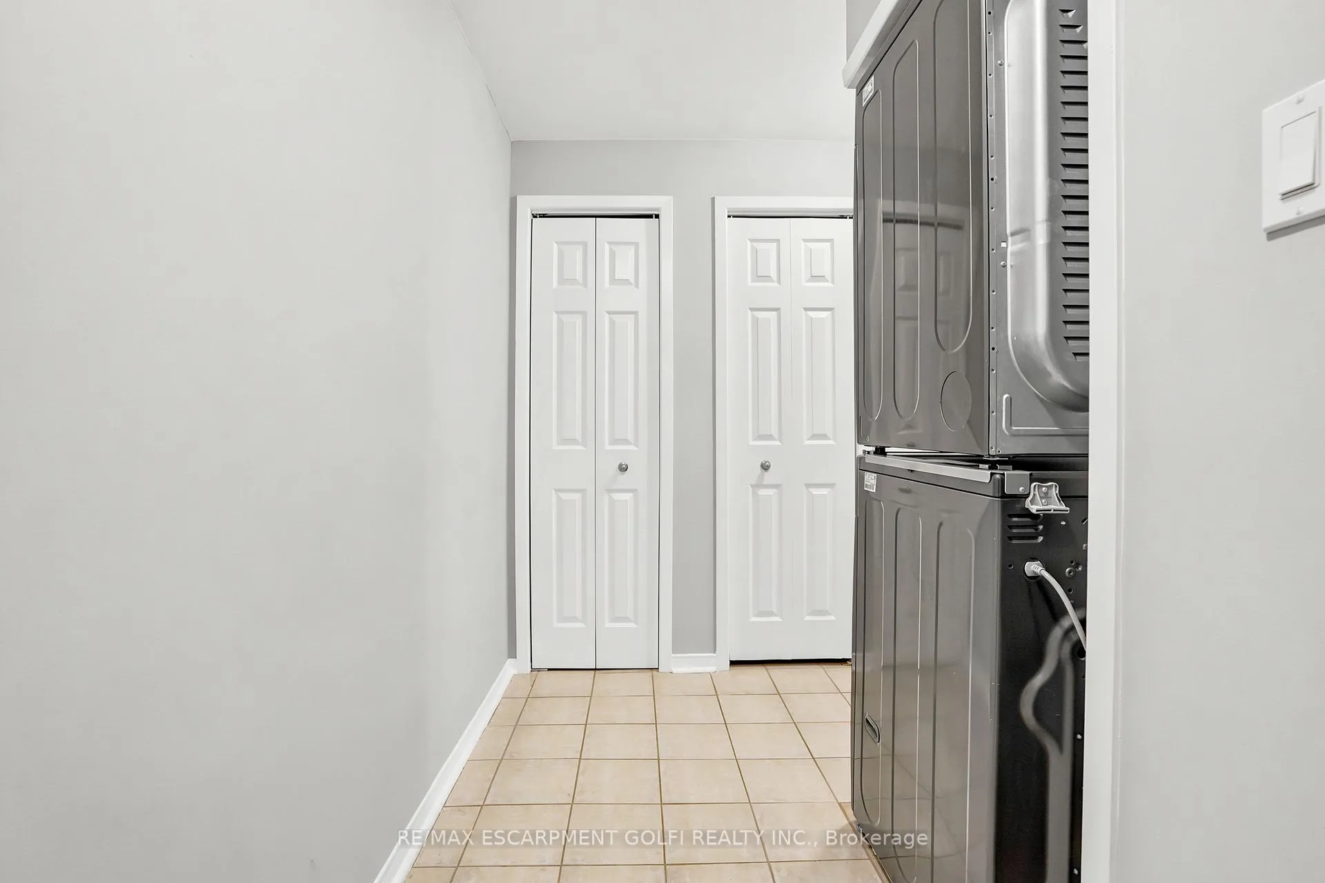 Photo 30 of Unit 902, 36 James St S, Hamilton, Central — HOMEH