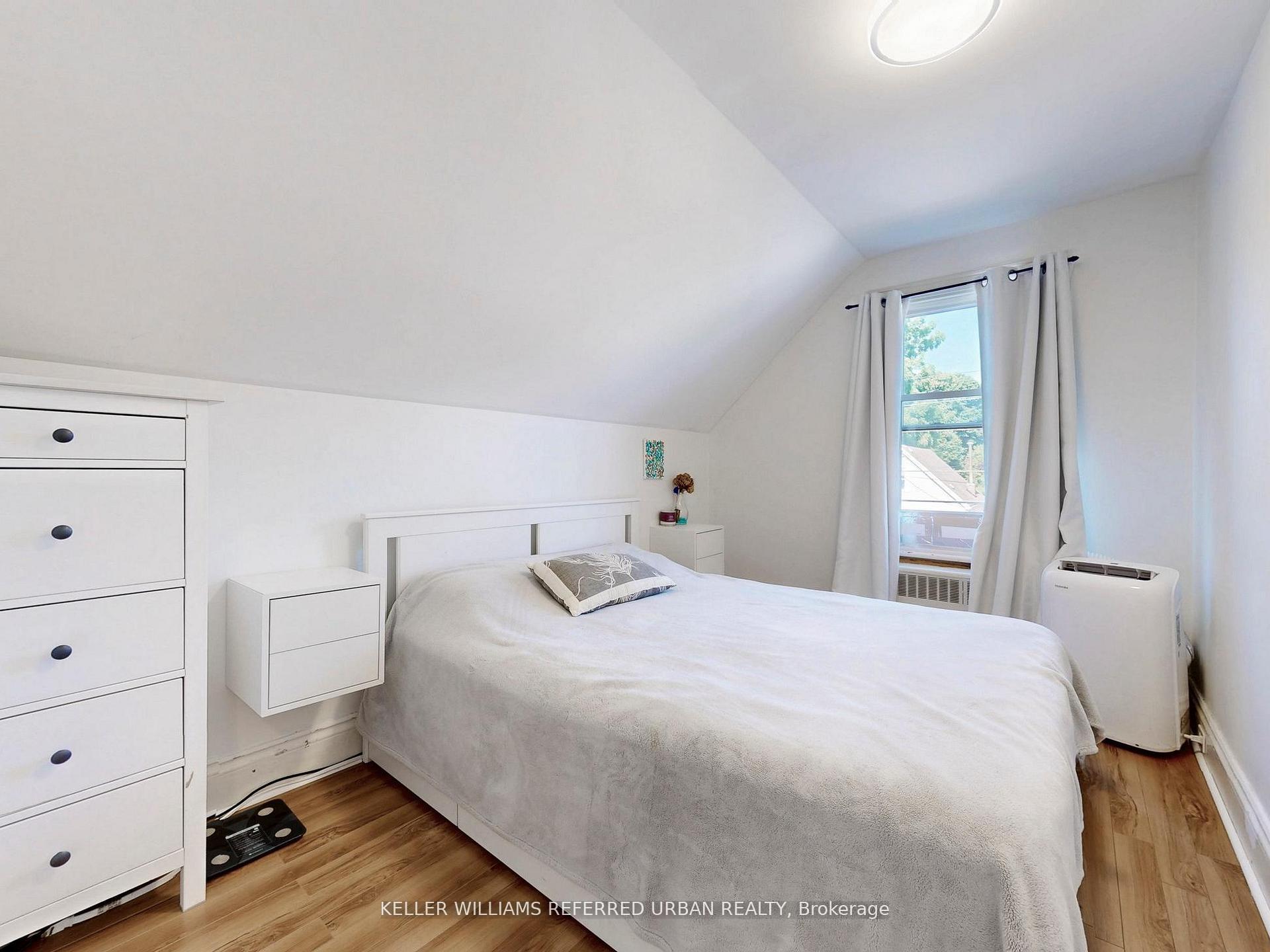 Photo 28 of 71 East 24th Street, Hamilton, Eastmount — HOMEH