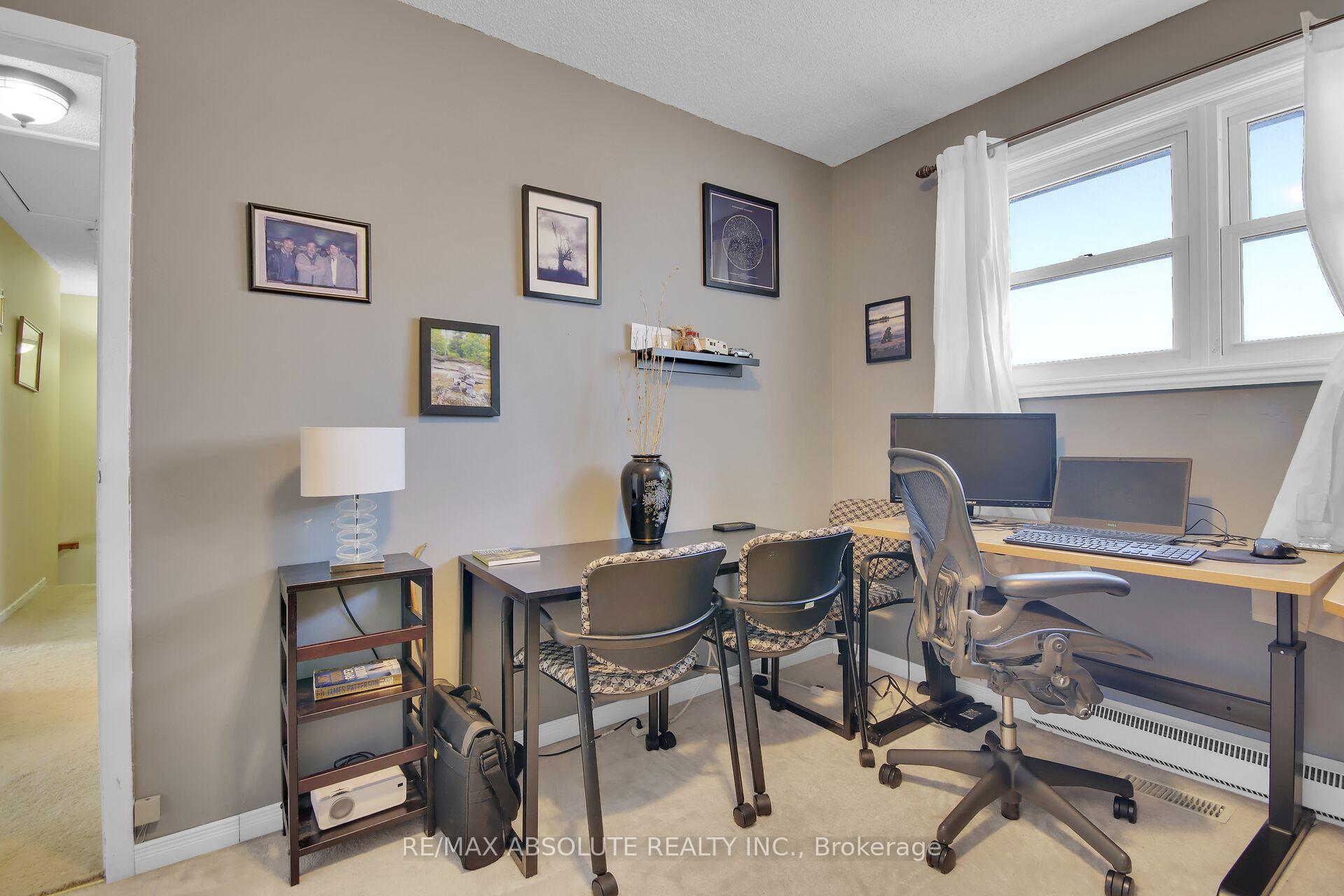 Photo 16 of 89 Gary Crescent, Arnprior — HOMEH
