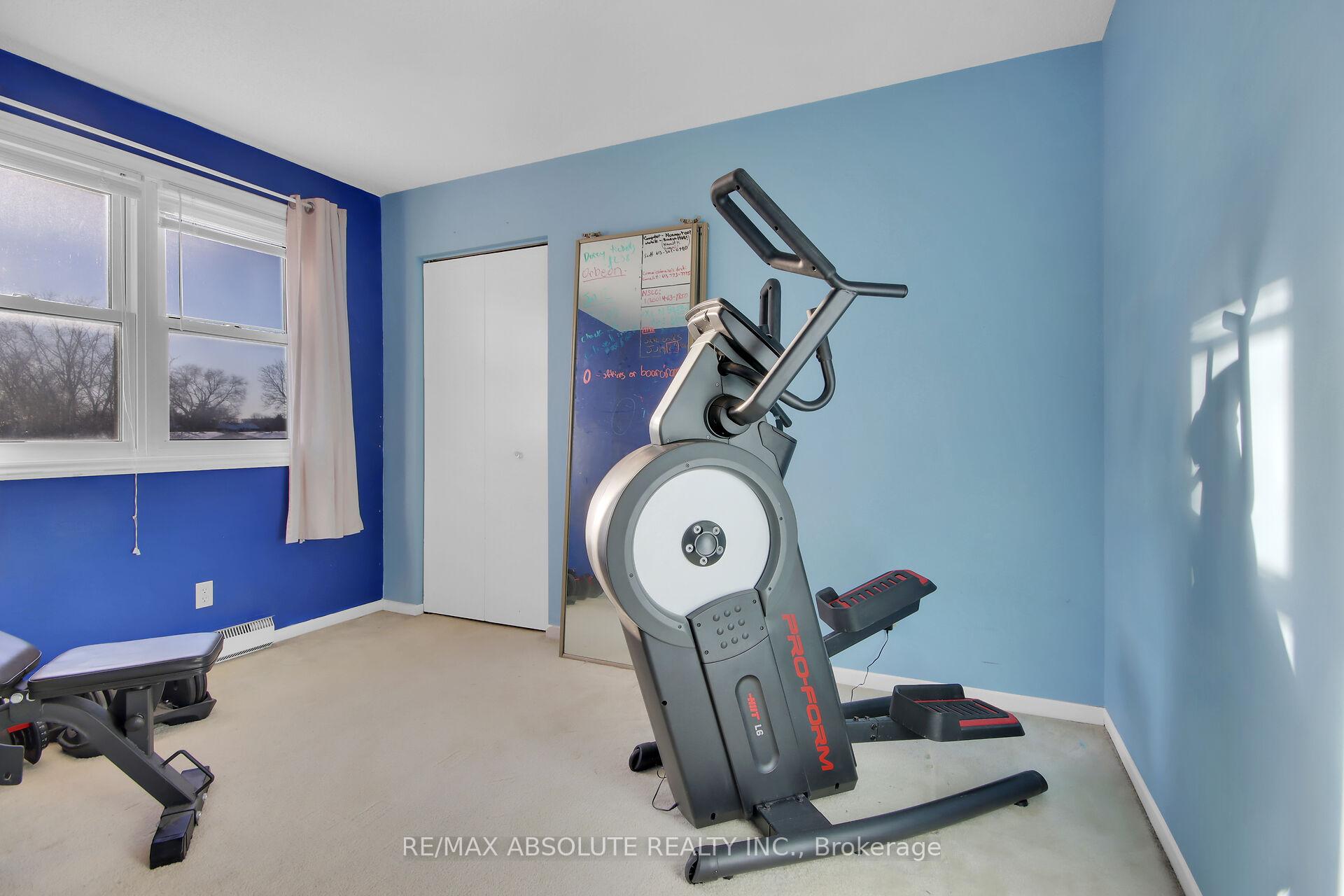 Photo 24 of 89 Gary Crescent, Arnprior — HOMEH