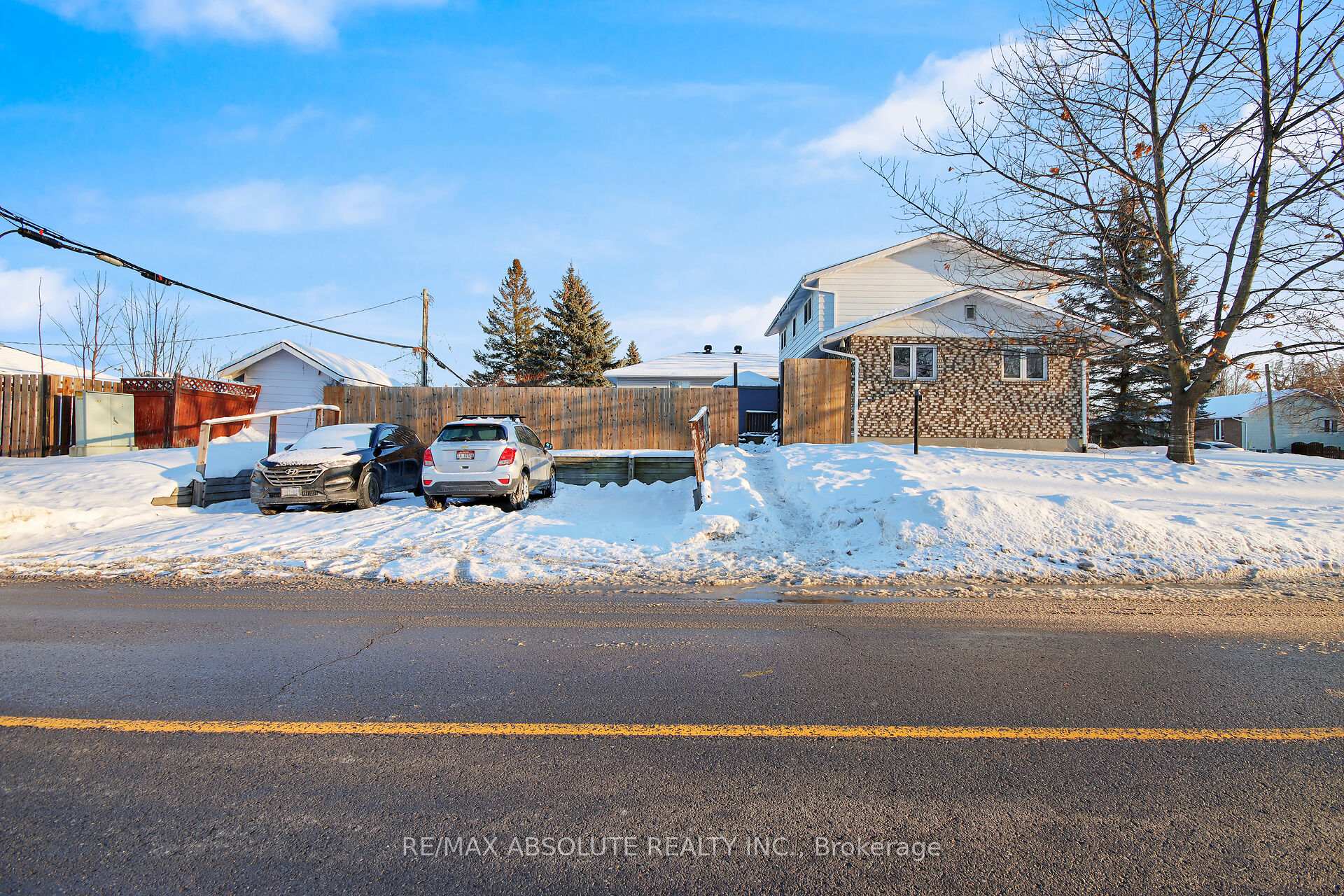 Photo 43 of 89 Gary Crescent, Arnprior — HOMEH
