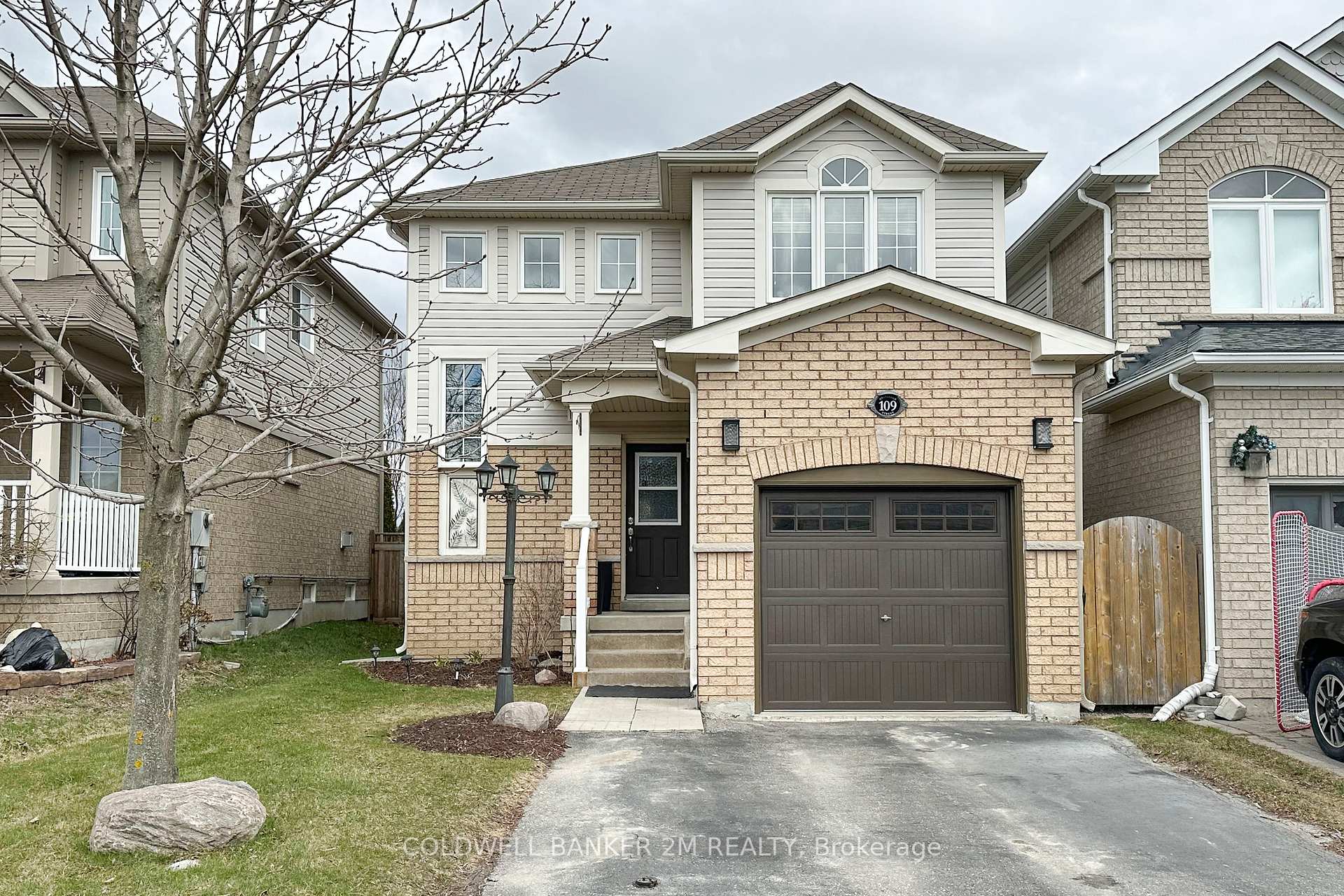 Photo 1 of 109 Swindells Street, Clarington, Bowmanville — HOMEH