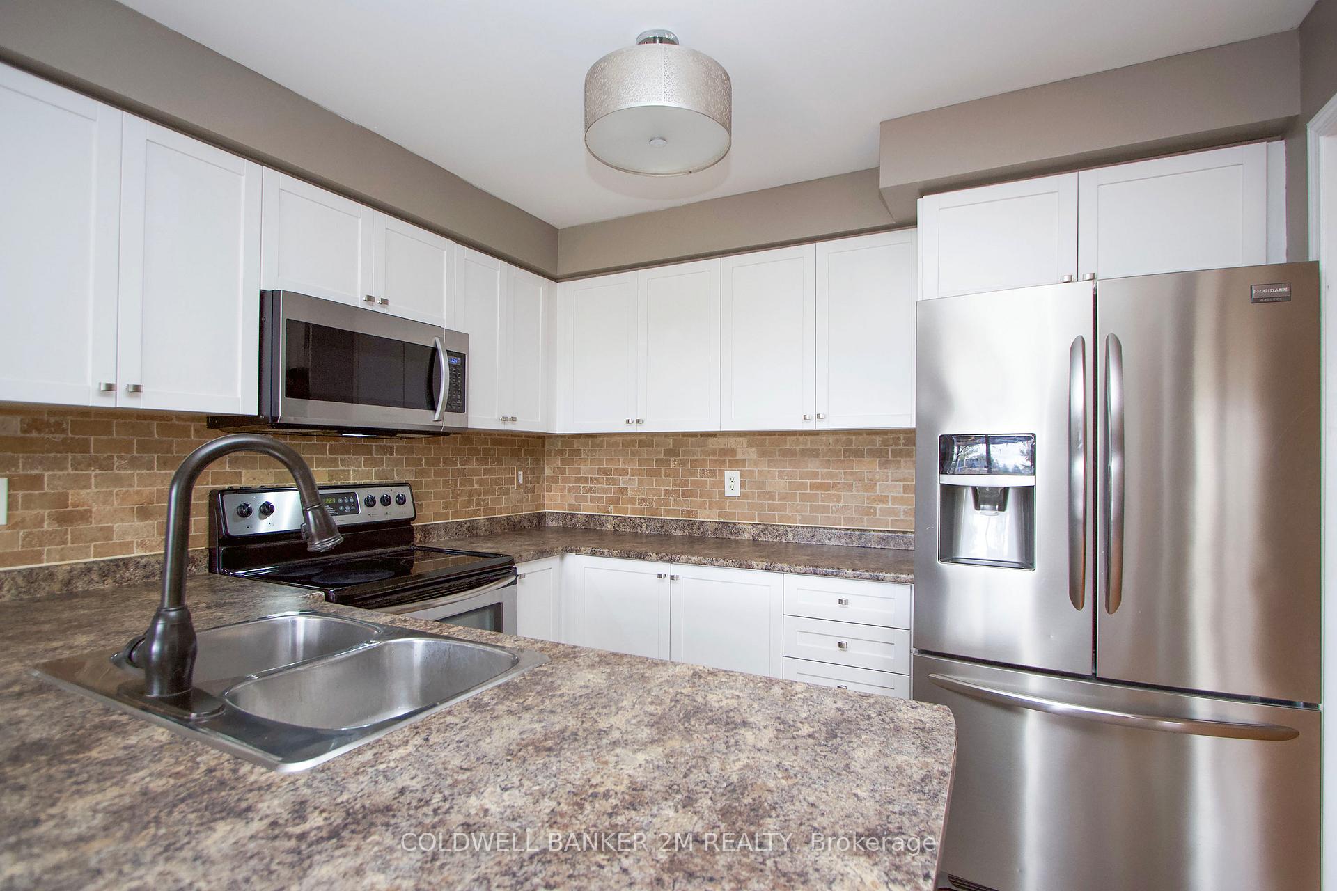 Photo 5 of 109 Swindells Street, Clarington, Bowmanville — HOMEH