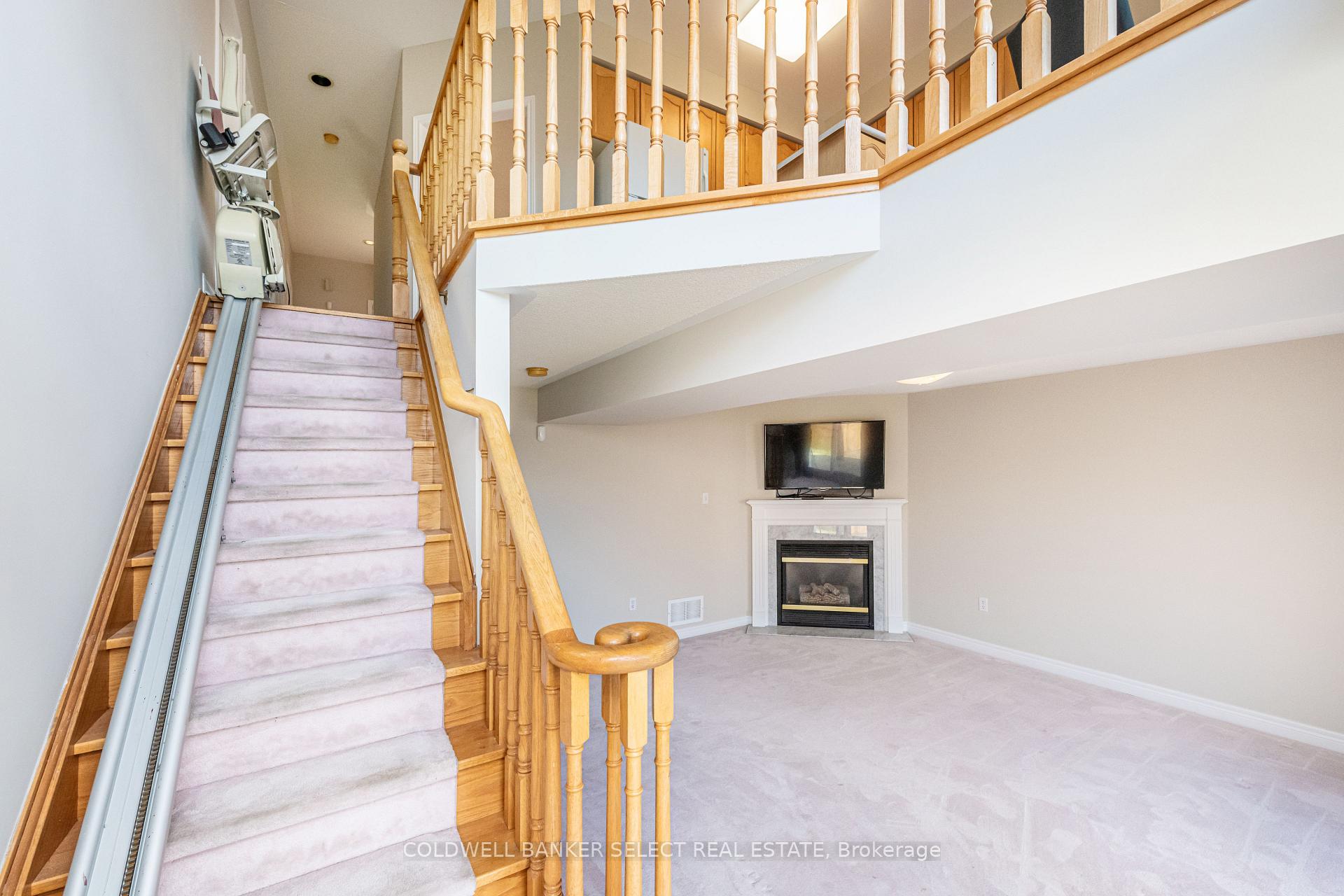 Photo 23 of 129 Riverwood Terrace, Caledon, Bolton East — HOMEH