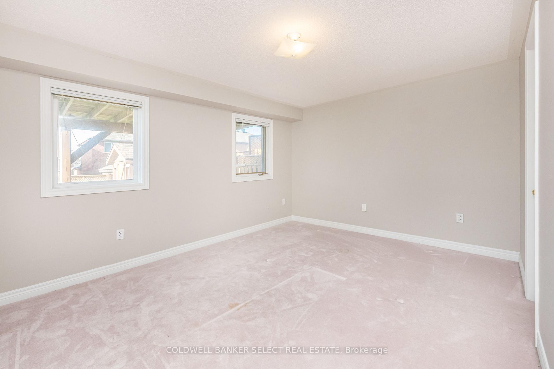 Photo 30 of 129 Riverwood Terrace, Caledon, Bolton East — HOMEH