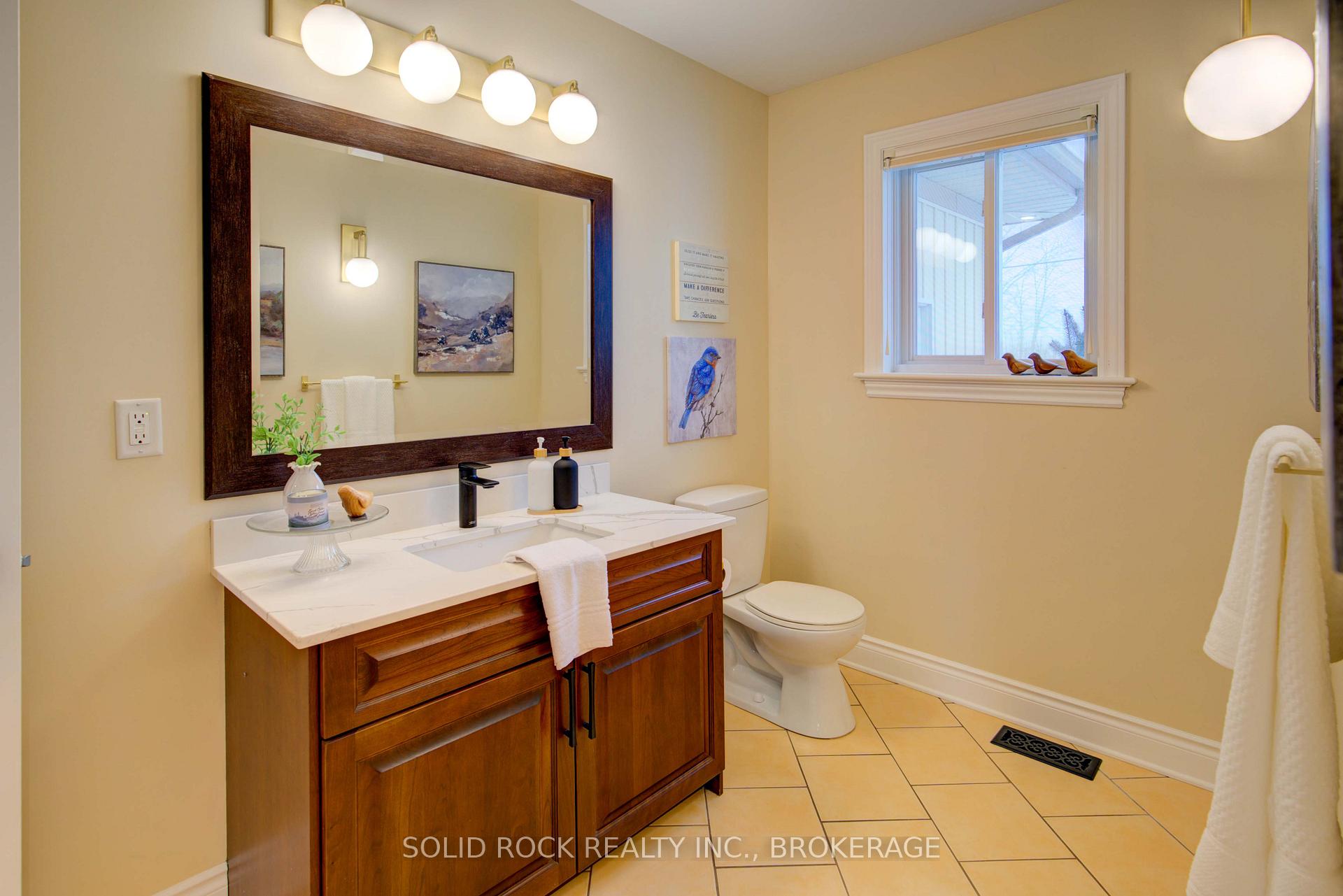 Photo 3 of 3156 Lakefield Drive, Frontenac, Frontenac South — HOMEH