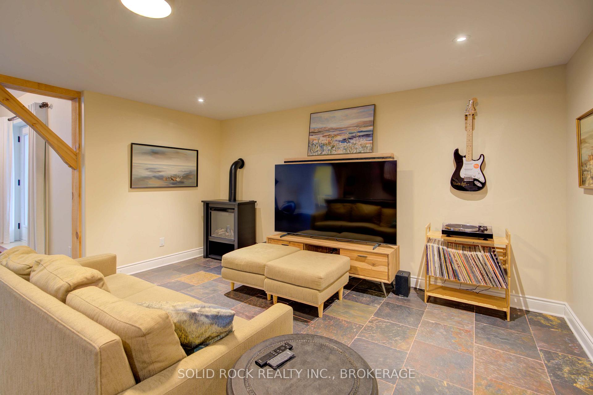Photo 30 of 3156 Lakefield Drive, Frontenac, Frontenac South — HOMEH