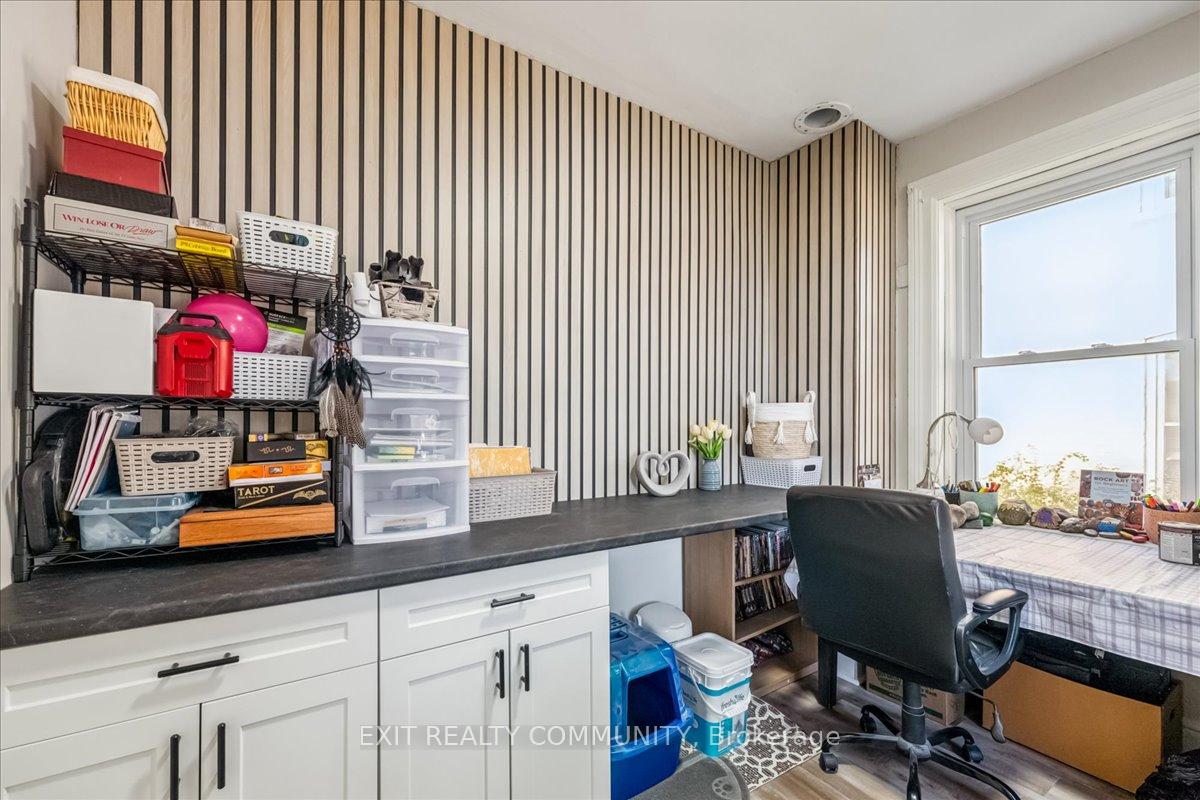 Photo 9 of 21 Edward Street, Bluewater, Zurich — HOMEH
