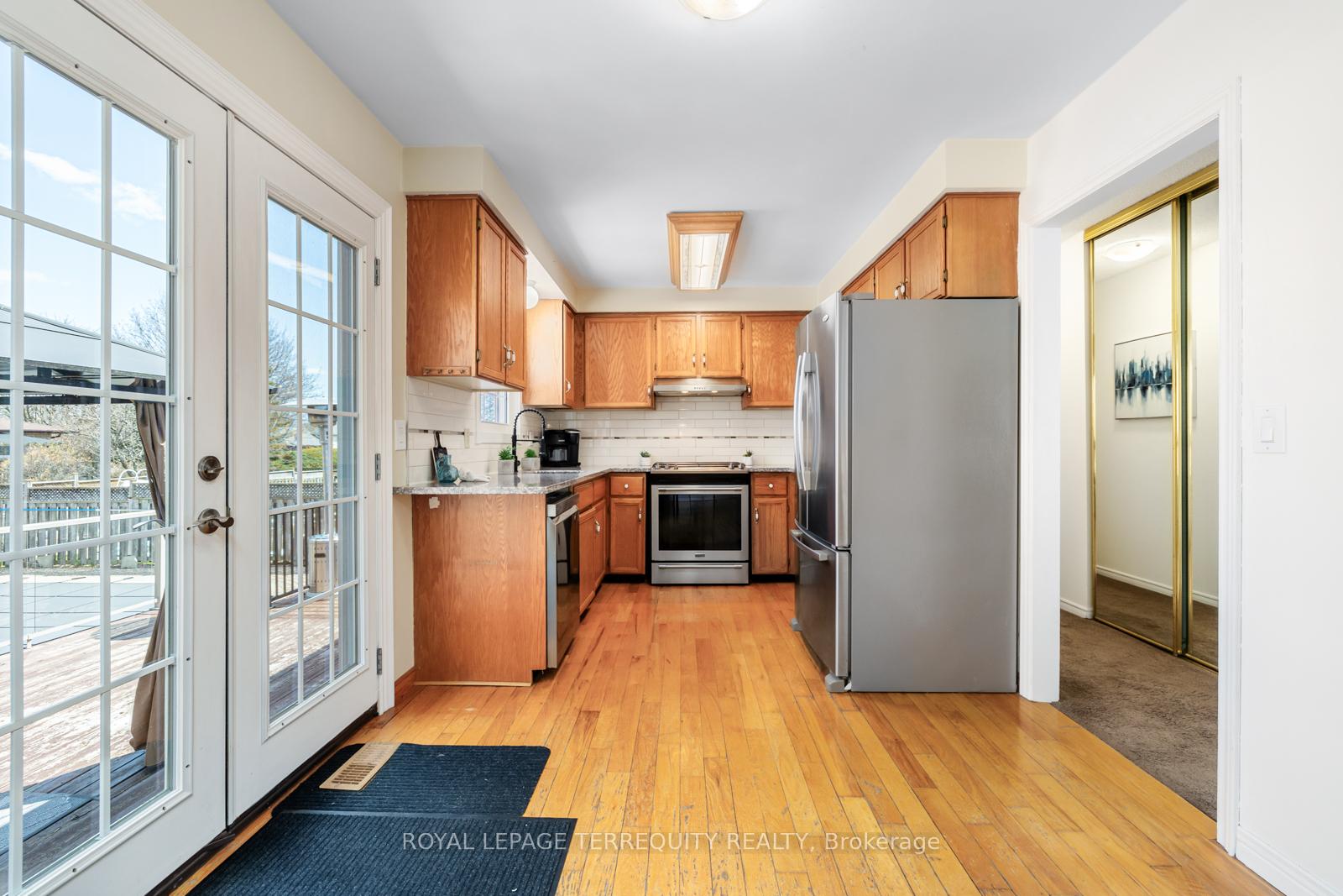 Photo 12 of 3 Vincent Court, Clarington, Newcastle — HOMEH
