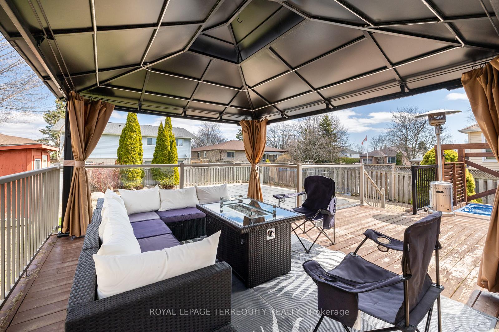 Photo 37 of 3 Vincent Court, Clarington, Newcastle — HOMEH