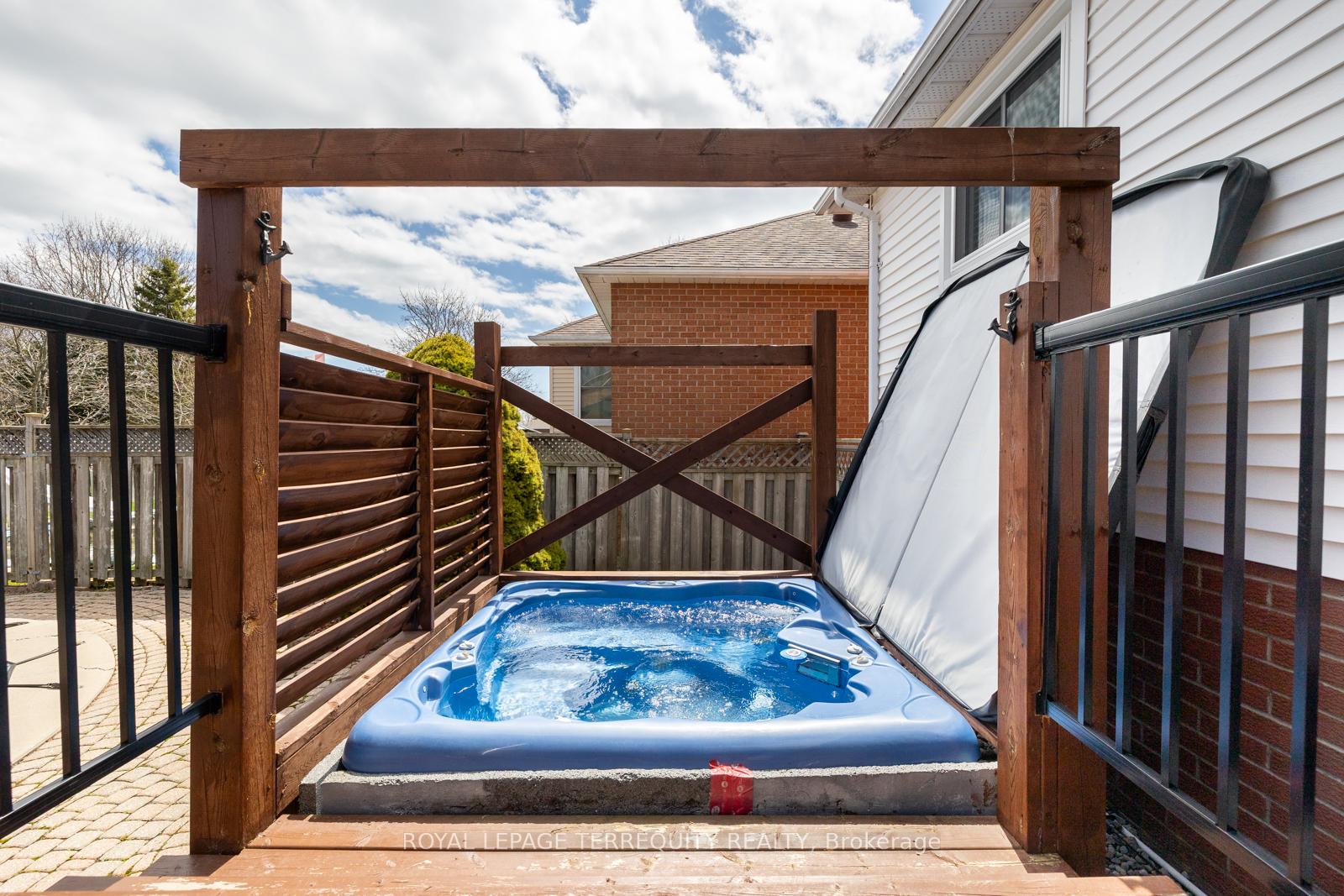 Photo 41 of 3 Vincent Court, Clarington, Newcastle — HOMEH