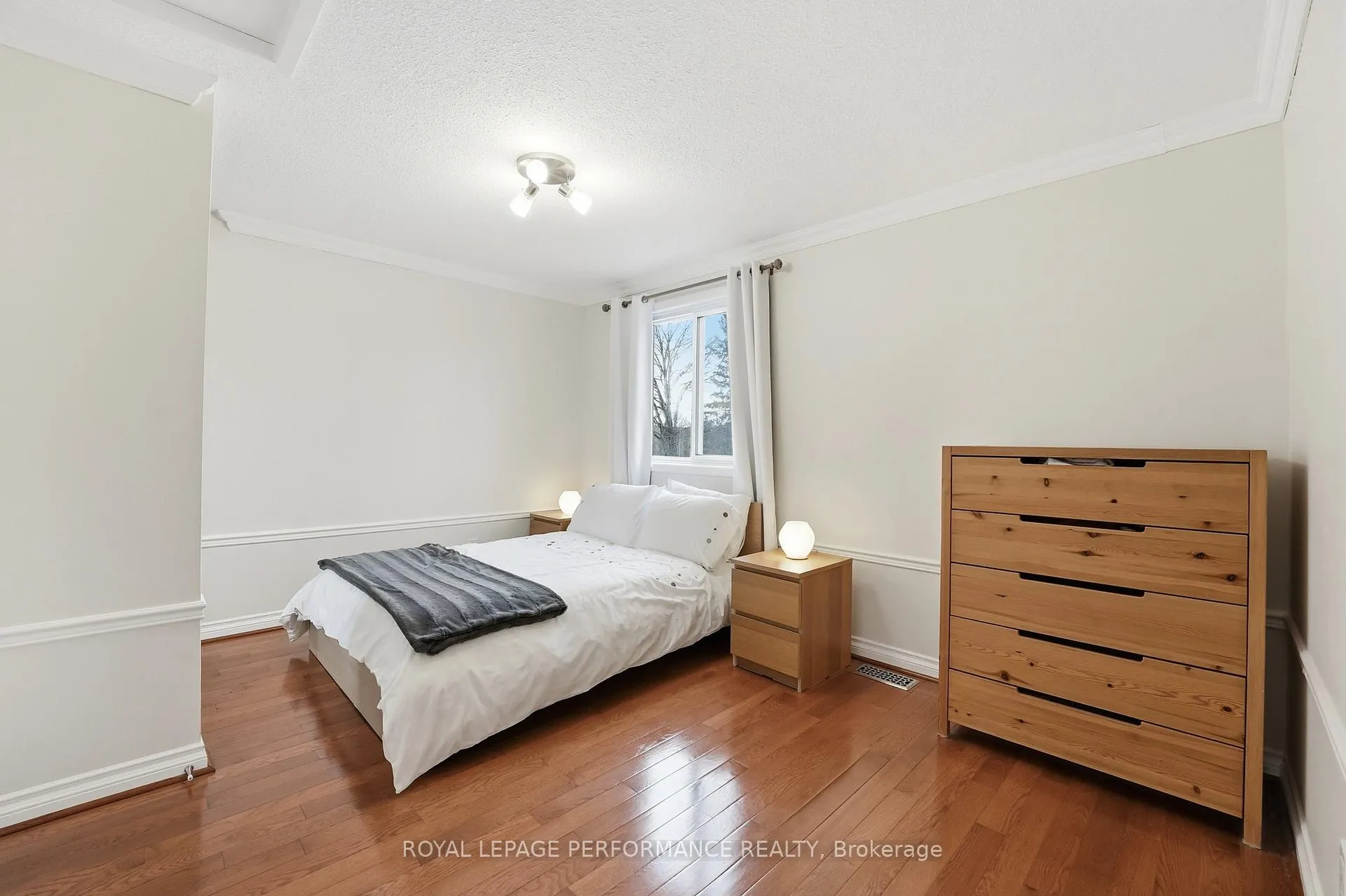 Photo 15 of 6442 Bilberry Drive, Ottawa, Orleans Wood — HOMEH