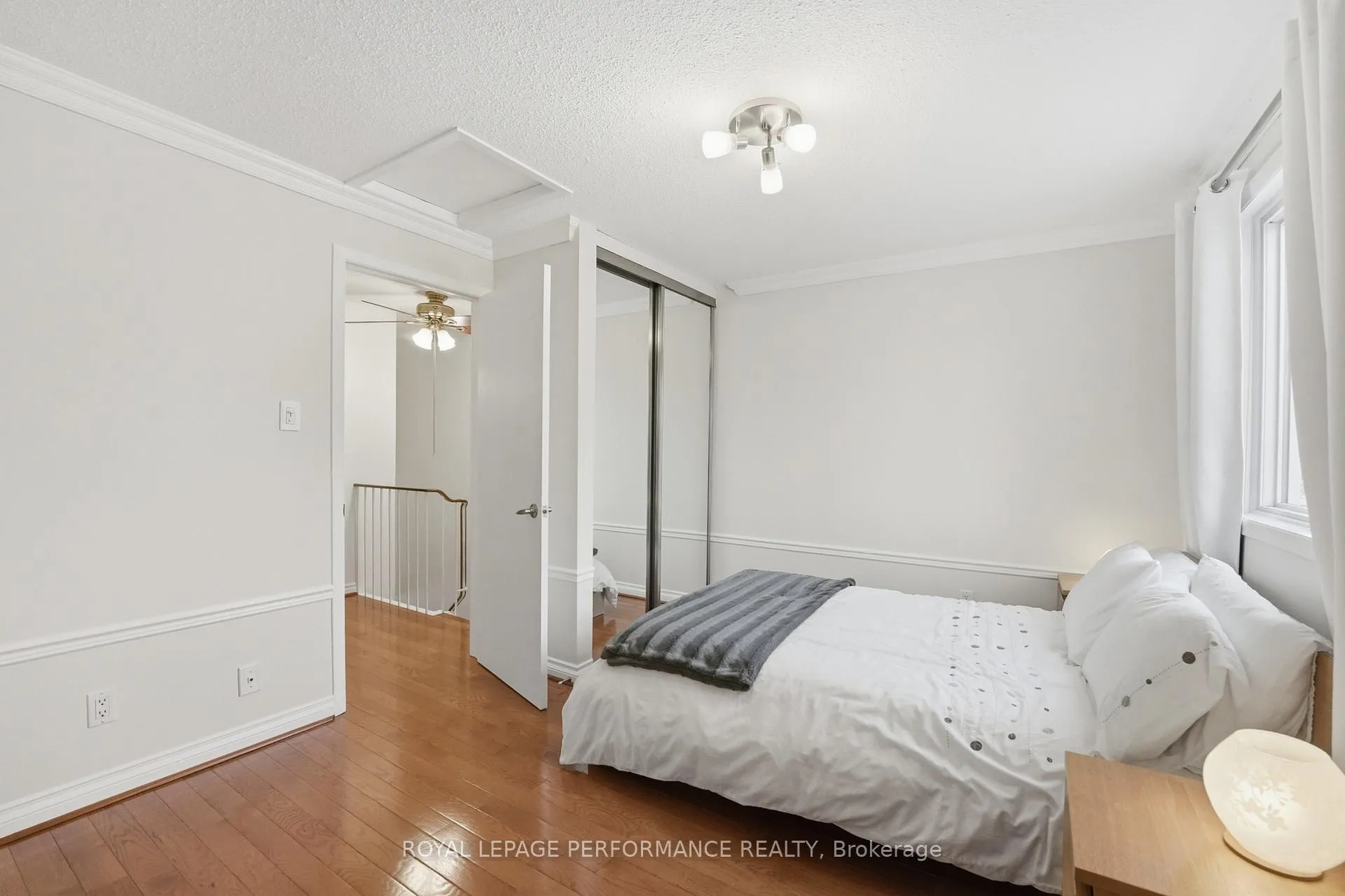 Photo 16 of 6442 Bilberry Drive, Ottawa, Orleans Wood — HOMEH