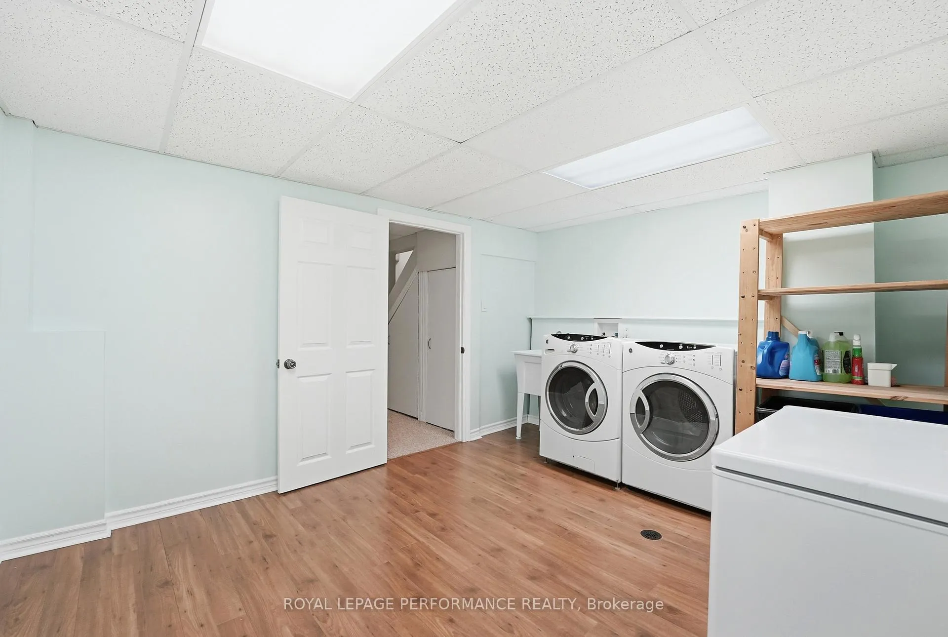 Photo 24 of 6442 Bilberry Drive, Ottawa, Orleans Wood — HOMEH