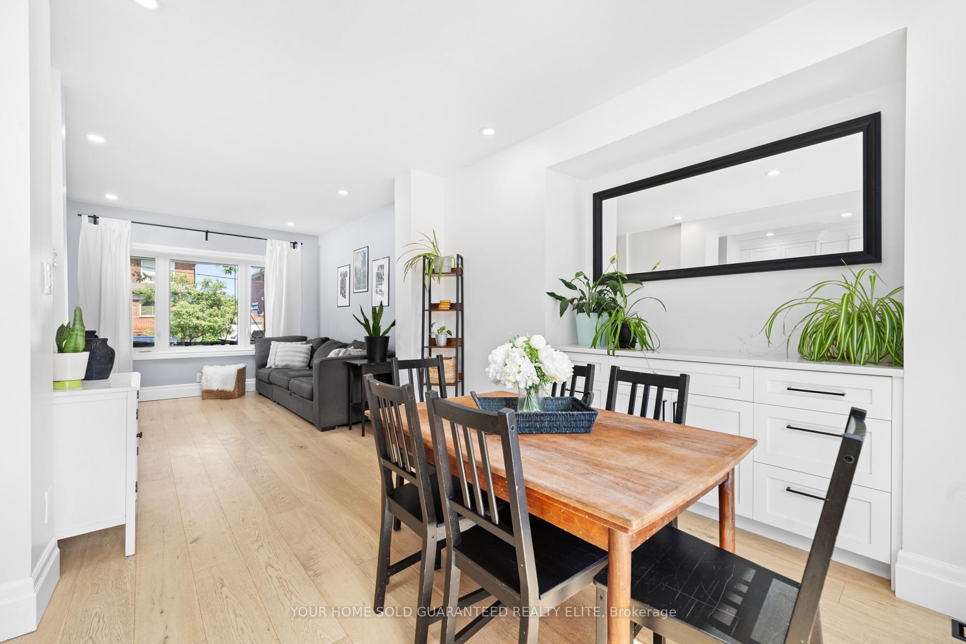 Photo 4 of 209 Rothsay Avenue, Hamilton, Delta — HOMEH