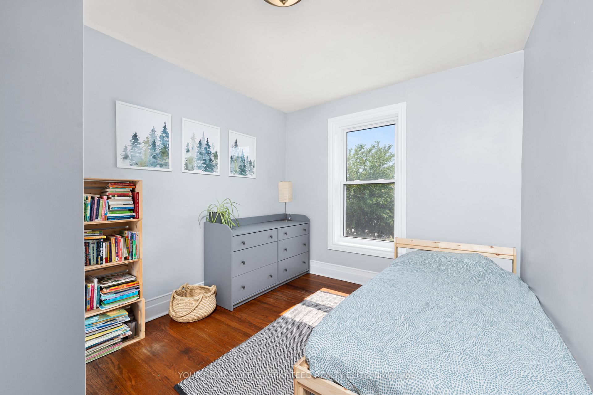 Photo 9 of 209 Rothsay Avenue, Hamilton, Delta — HOMEH