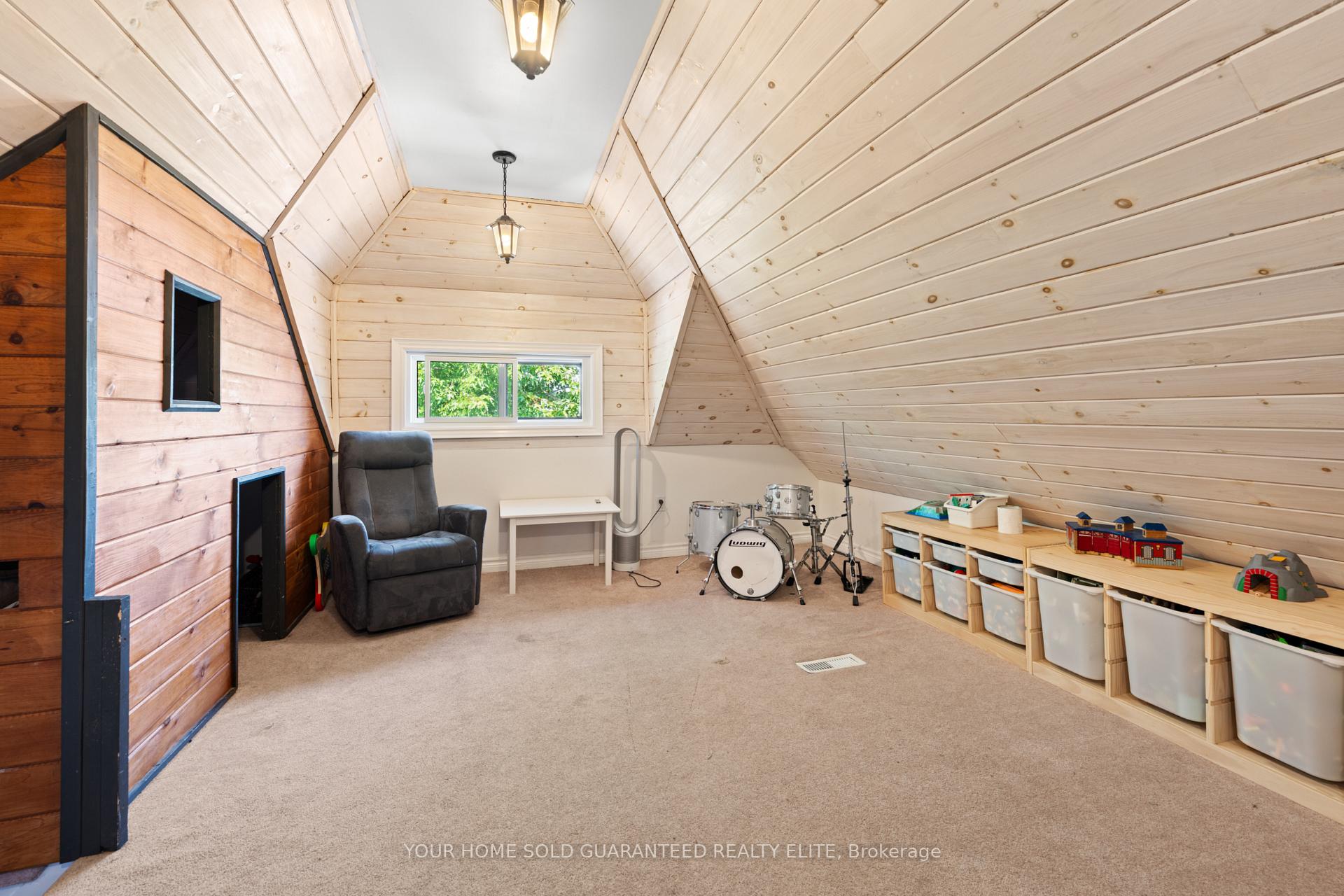 Photo 28 of 209 Rothsay Avenue, Hamilton, Delta — HOMEH