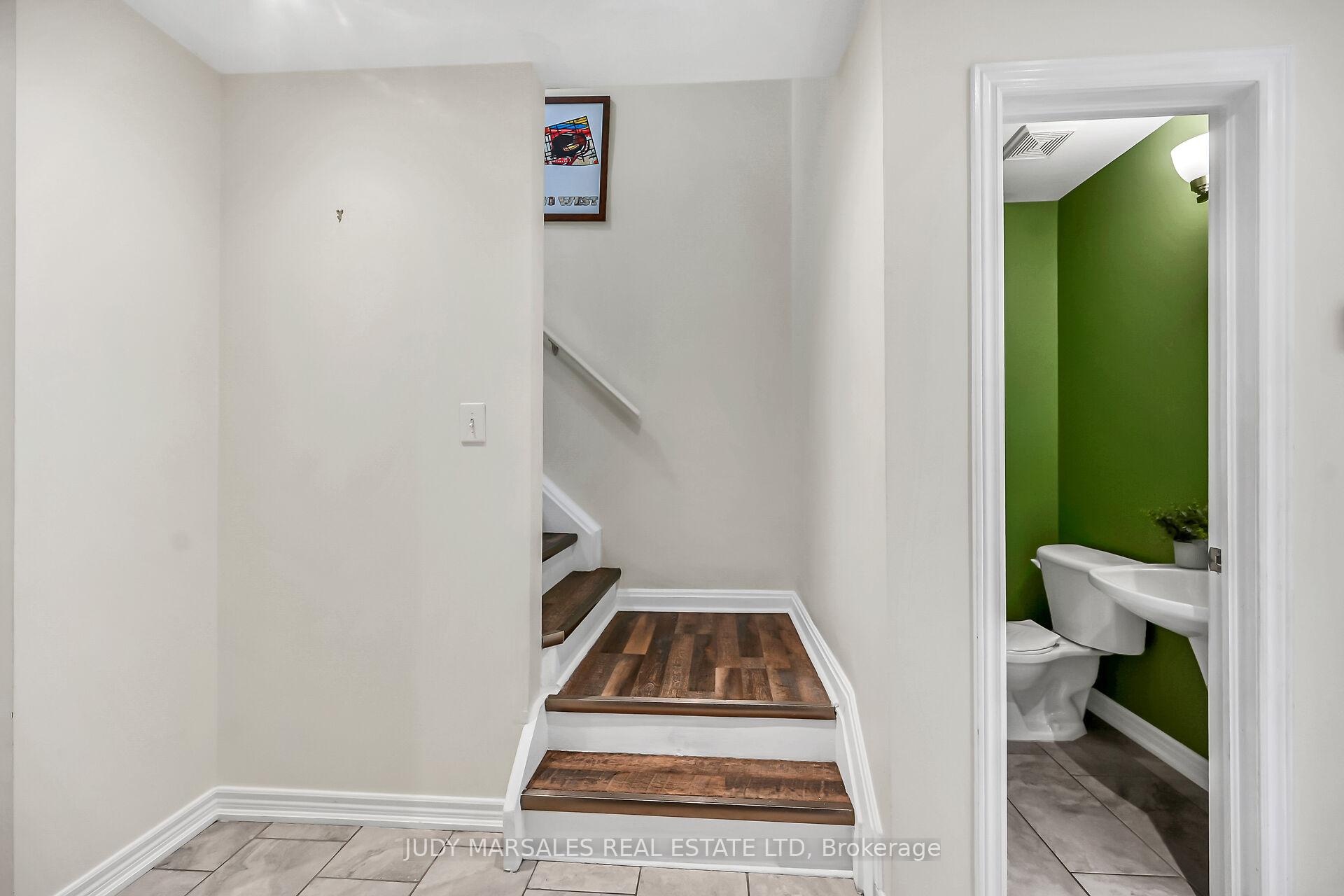 Photo 4 of 67 Erie Avenue, Hamilton, Stinson — HOMEH
