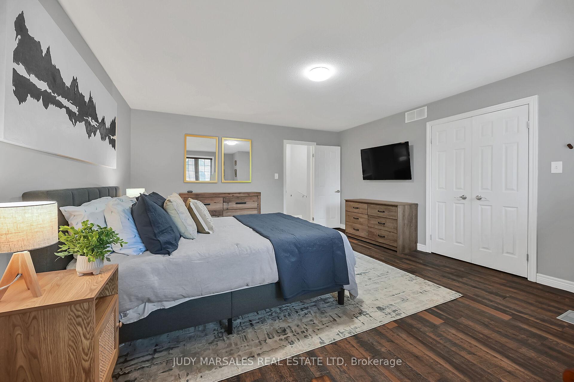 Photo 19 of 67 Erie Avenue, Hamilton, Stinson — HOMEH