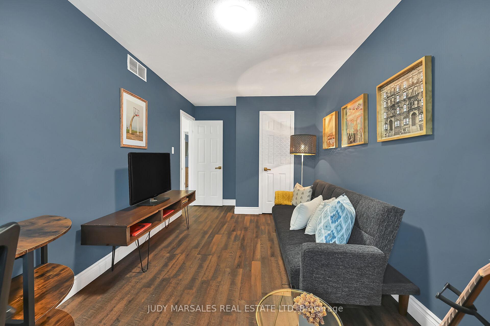 Photo 20 of 67 Erie Avenue, Hamilton, Stinson — HOMEH