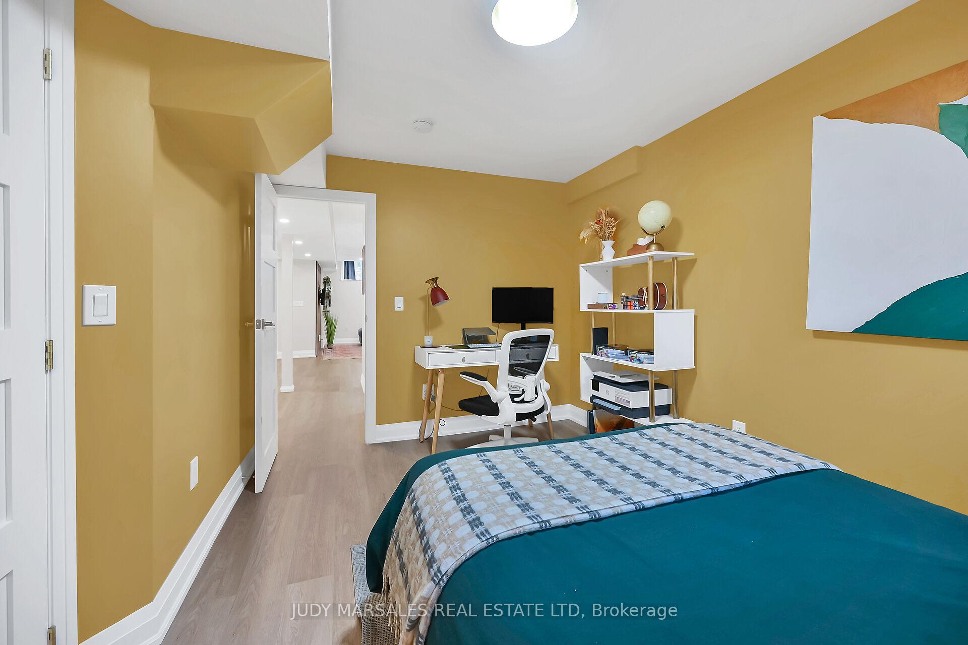 Photo 44 of 67 Erie Avenue, Hamilton, Stinson — HOMEH