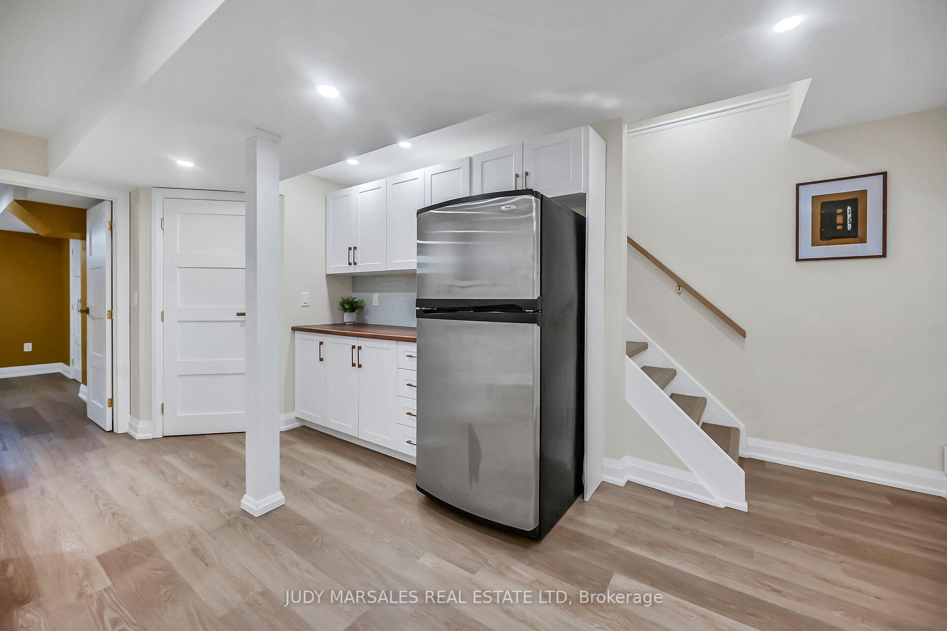 Photo 45 of 67 Erie Avenue, Hamilton, Stinson — HOMEH