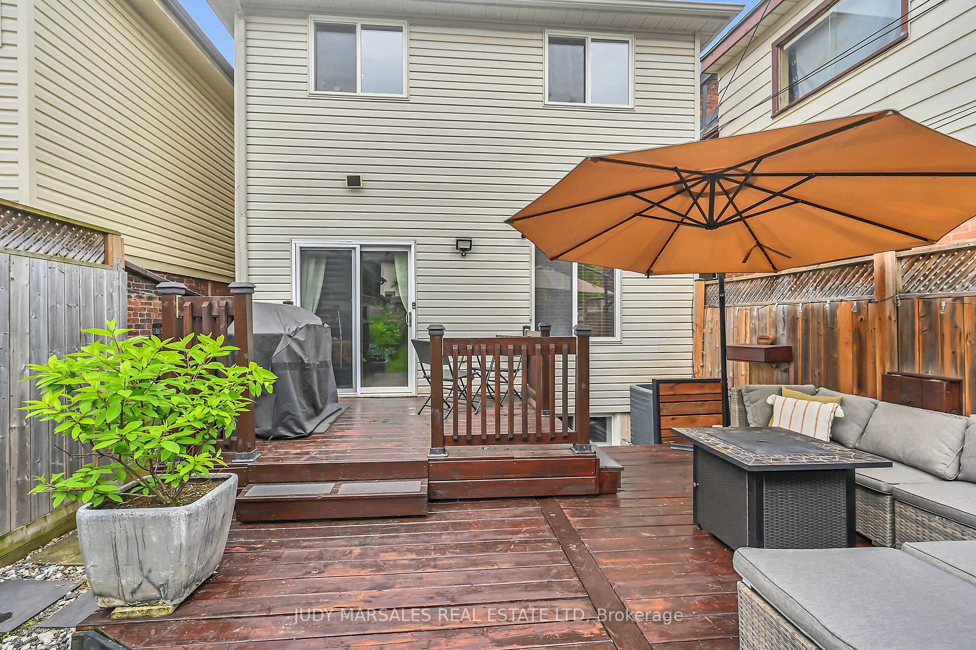Photo 49 of 67 Erie Avenue, Hamilton, Stinson — HOMEH